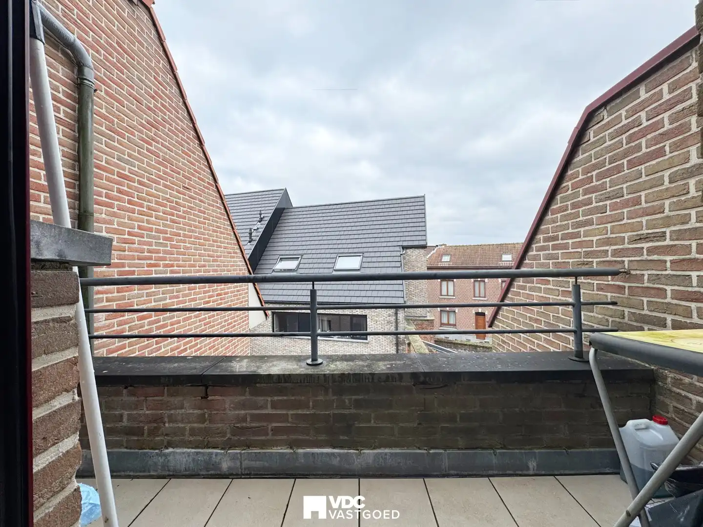 Mooi appartement met 2 slaapkamers in centrum Borgloon foto 10