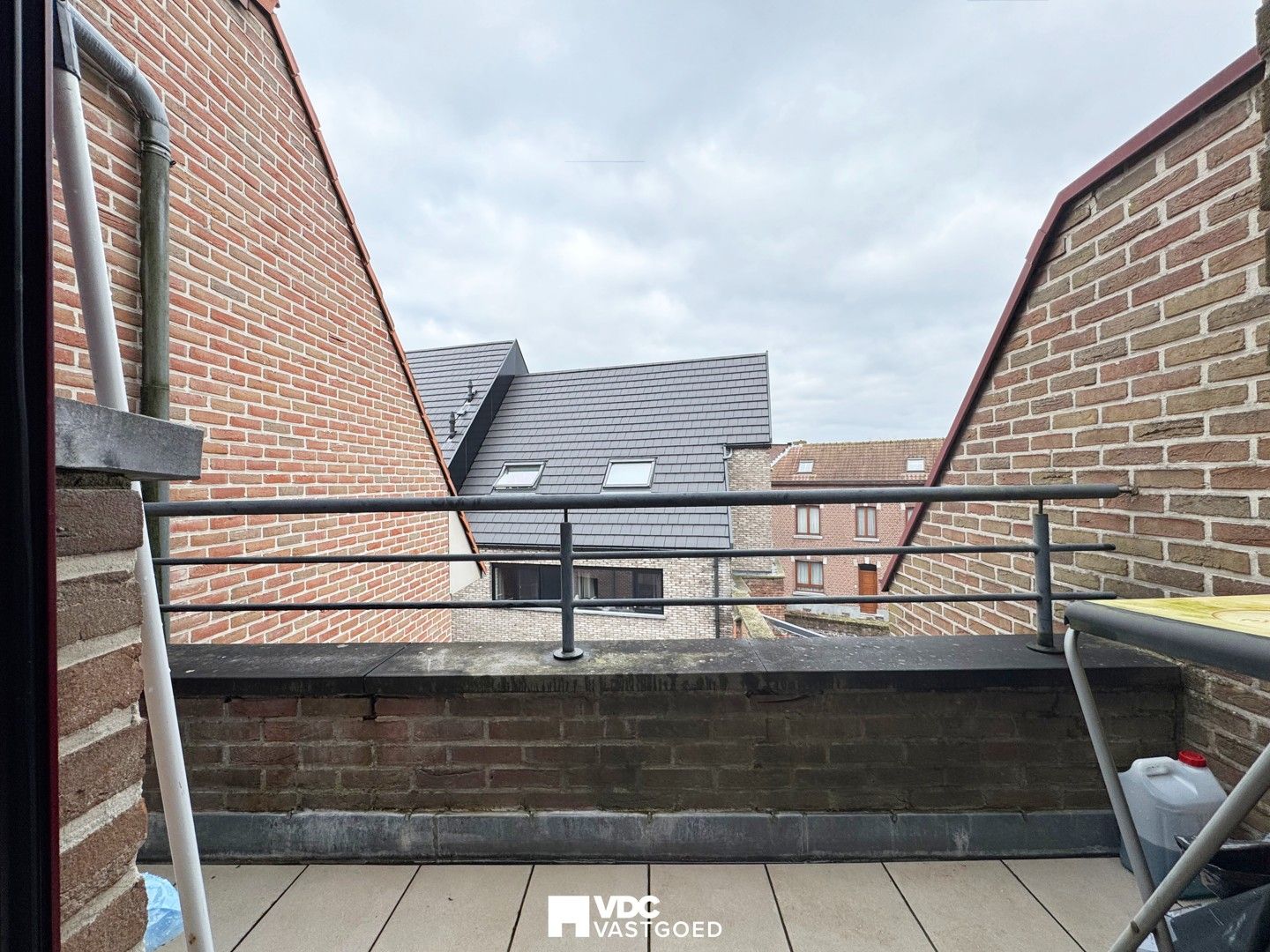 Mooi appartement met 2 slaapkamers in centrum Borgloon foto 10