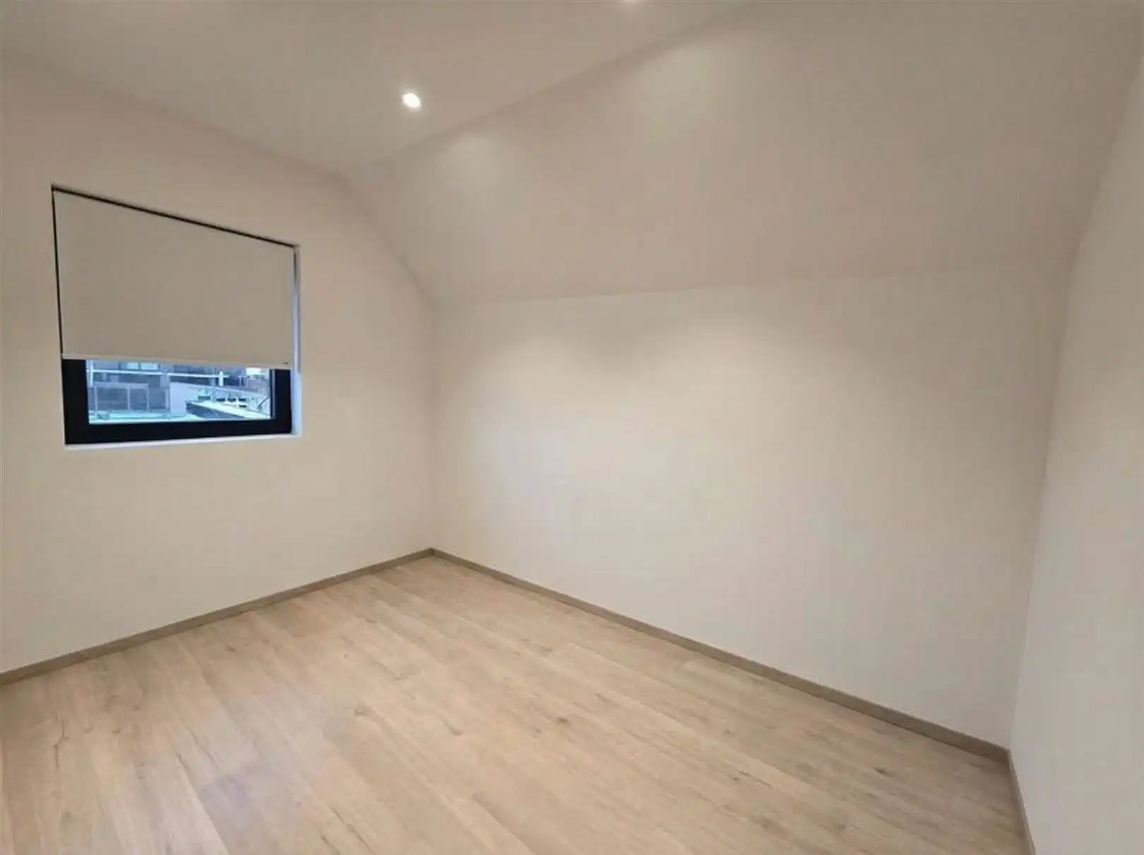 Instapklare woning te huur in Nederename foto 10