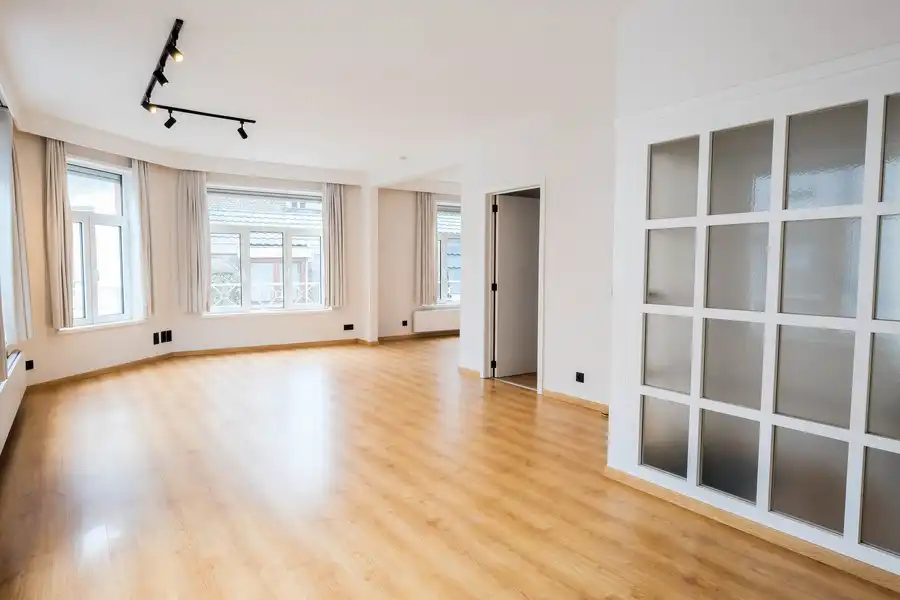 Prachtige duplex in centrum Hasselt met lift met opp van 125m2. foto 5