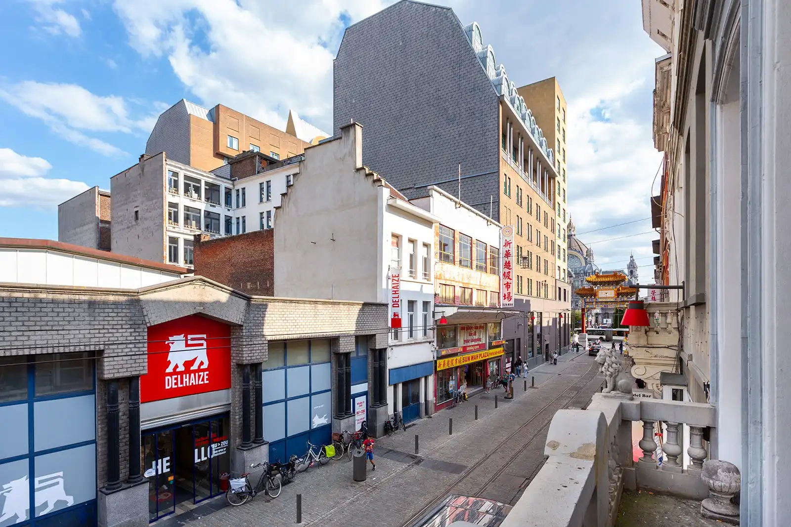 Ruime triplex met 5 slpk en terras in Antwerpen foto 13