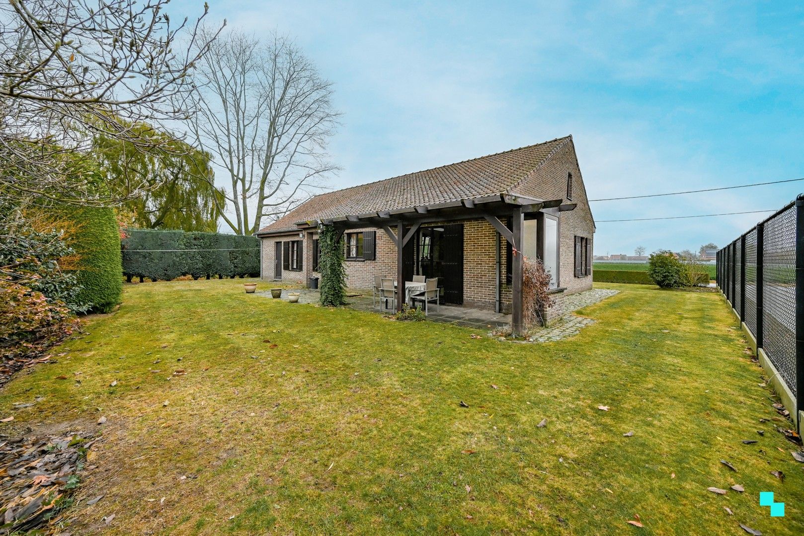 Landelijk gelegen vrijstaande bungalow te Kachtem foto 24