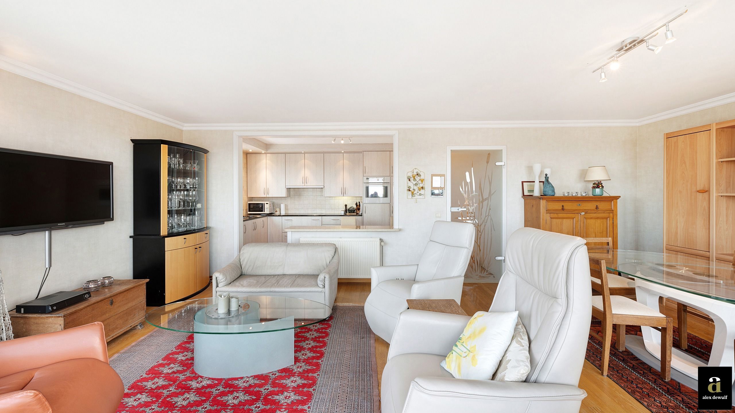 Lichtrijk hoekappartement met panoramisch zicht in Heist [Graaf d'Ursellaan]. foto 8