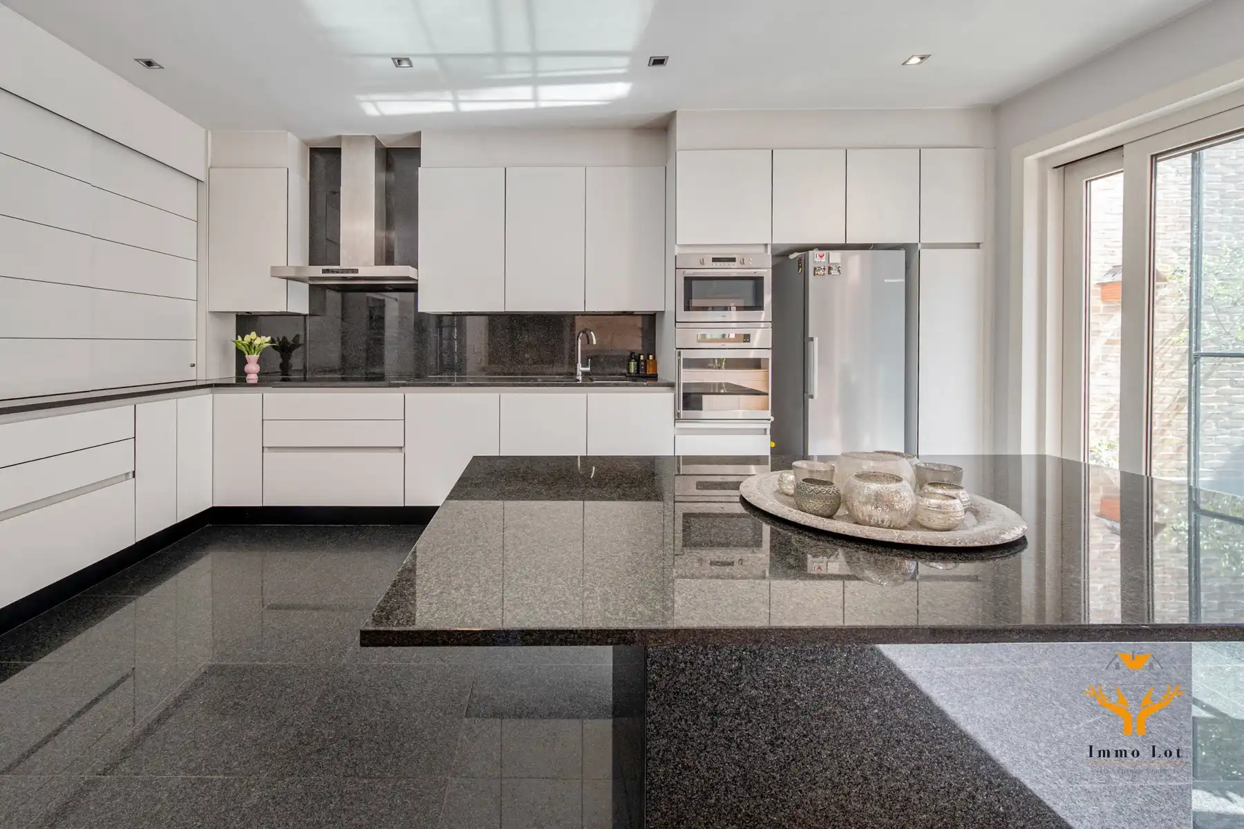 Zeer ruime woning in het centrum van Baasrode foto 6