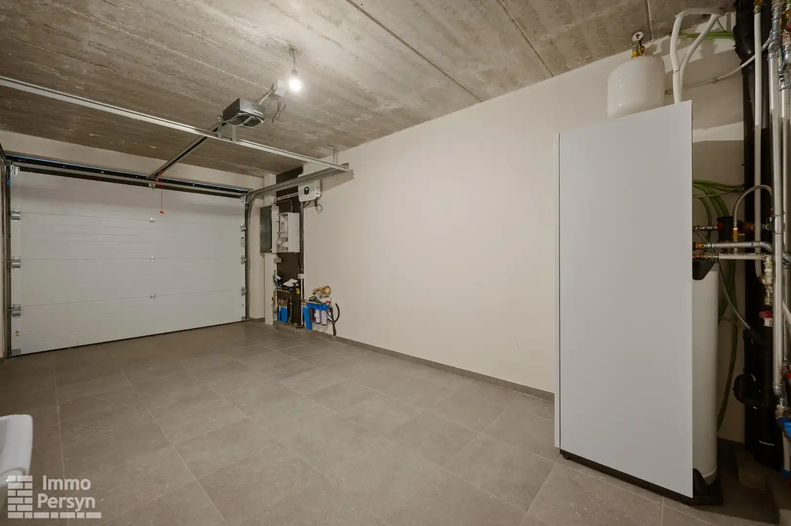 Moderne, energiezuinige gesloten nieuwbouwwoning foto 14