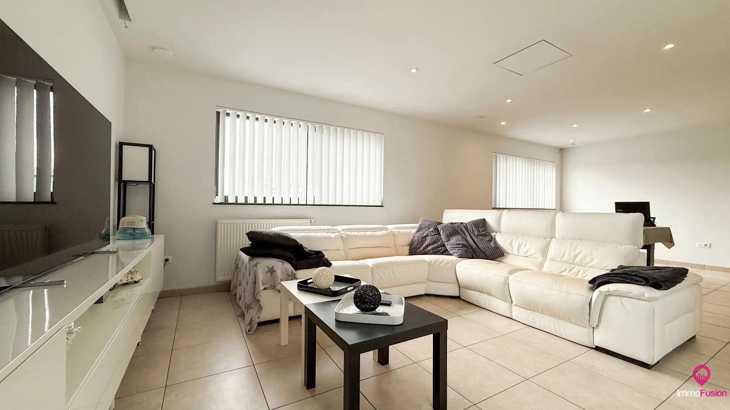 Veelzijdig industrieel pand met ruime woonst en zonnepanelen foto 37