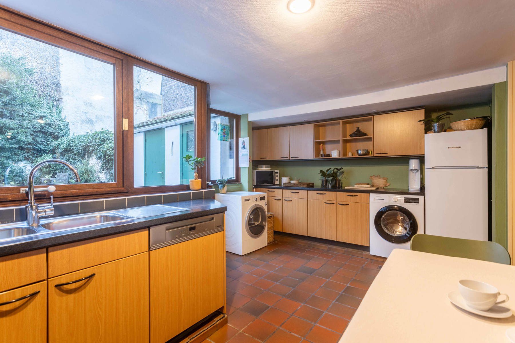 Karaktervol herenhuis in hartje Gent  foto 13