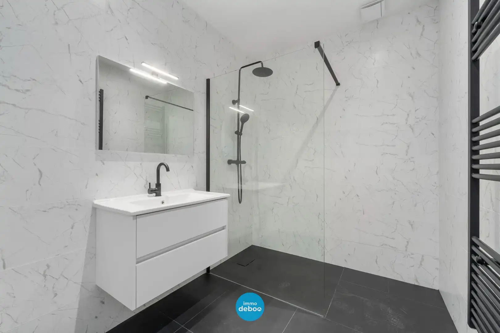 Instapklare bel-etagewoning van 260 m², volledig gerenoveerd in 2024, EPC B en zuidgerichte tuin nabij centrum en zee foto 22
