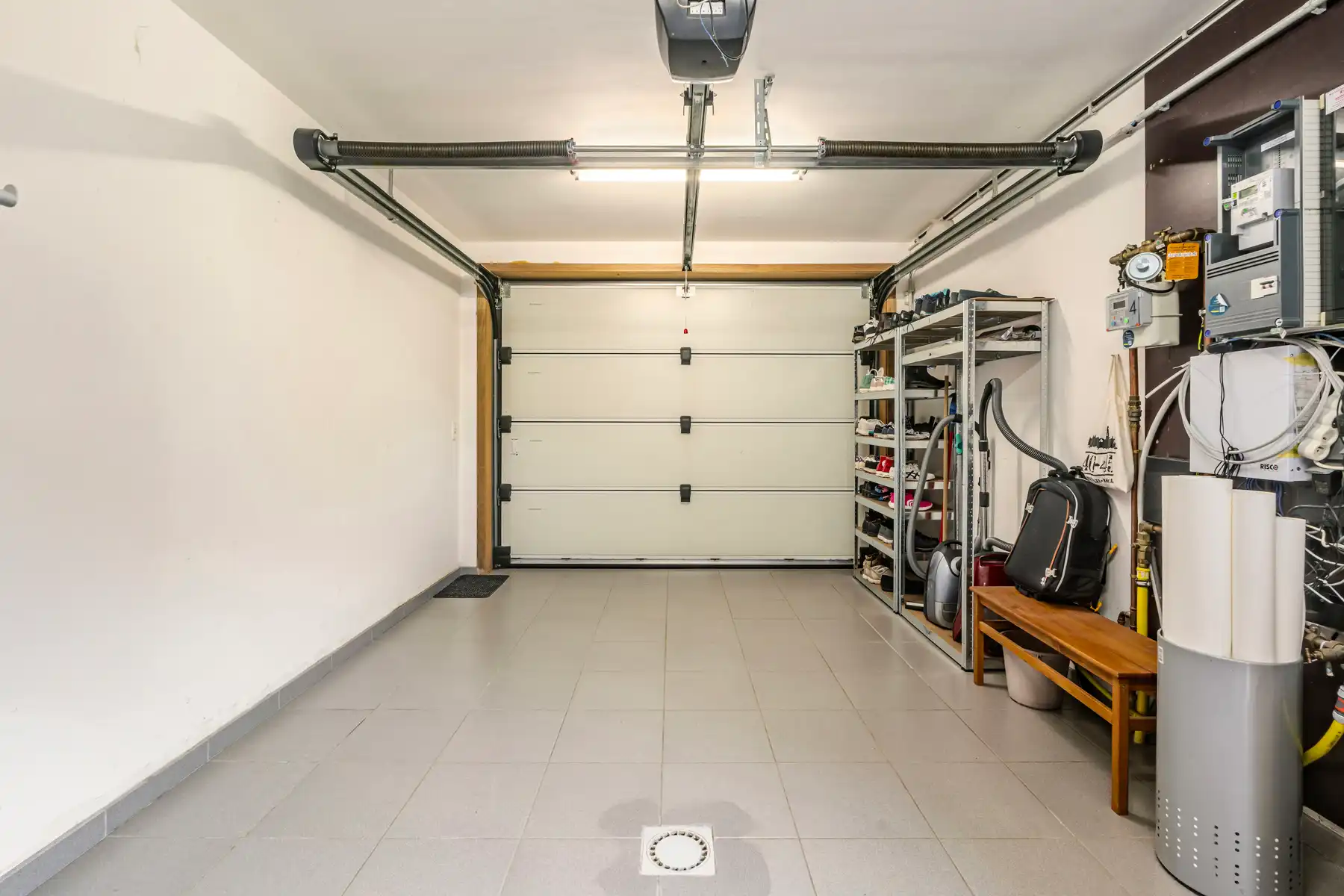 Prachtige villa met 4 slaapkamers in doodlopende straat foto 31