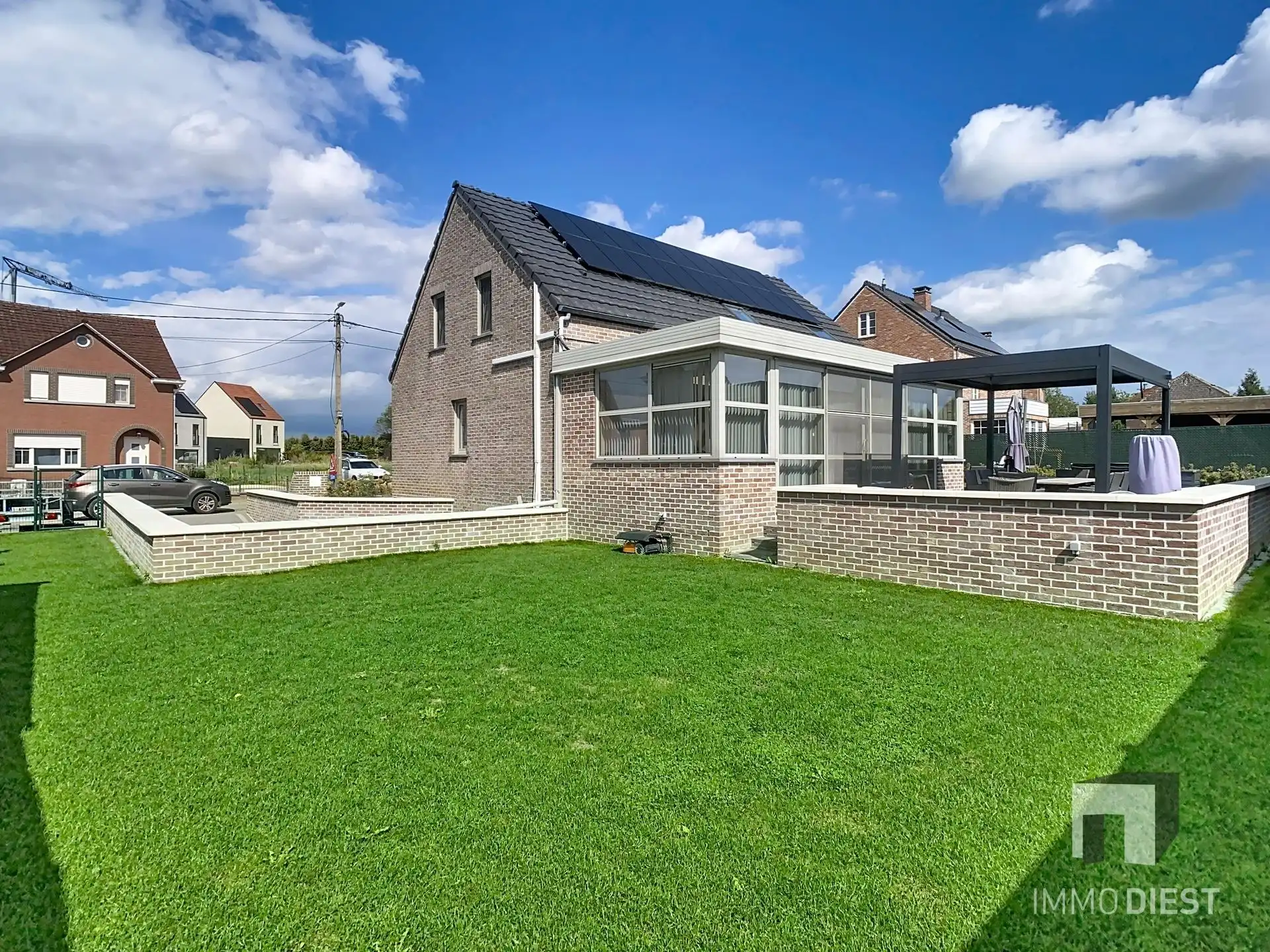 Unieke duurzame woning met 5 slaapkamers foto 19