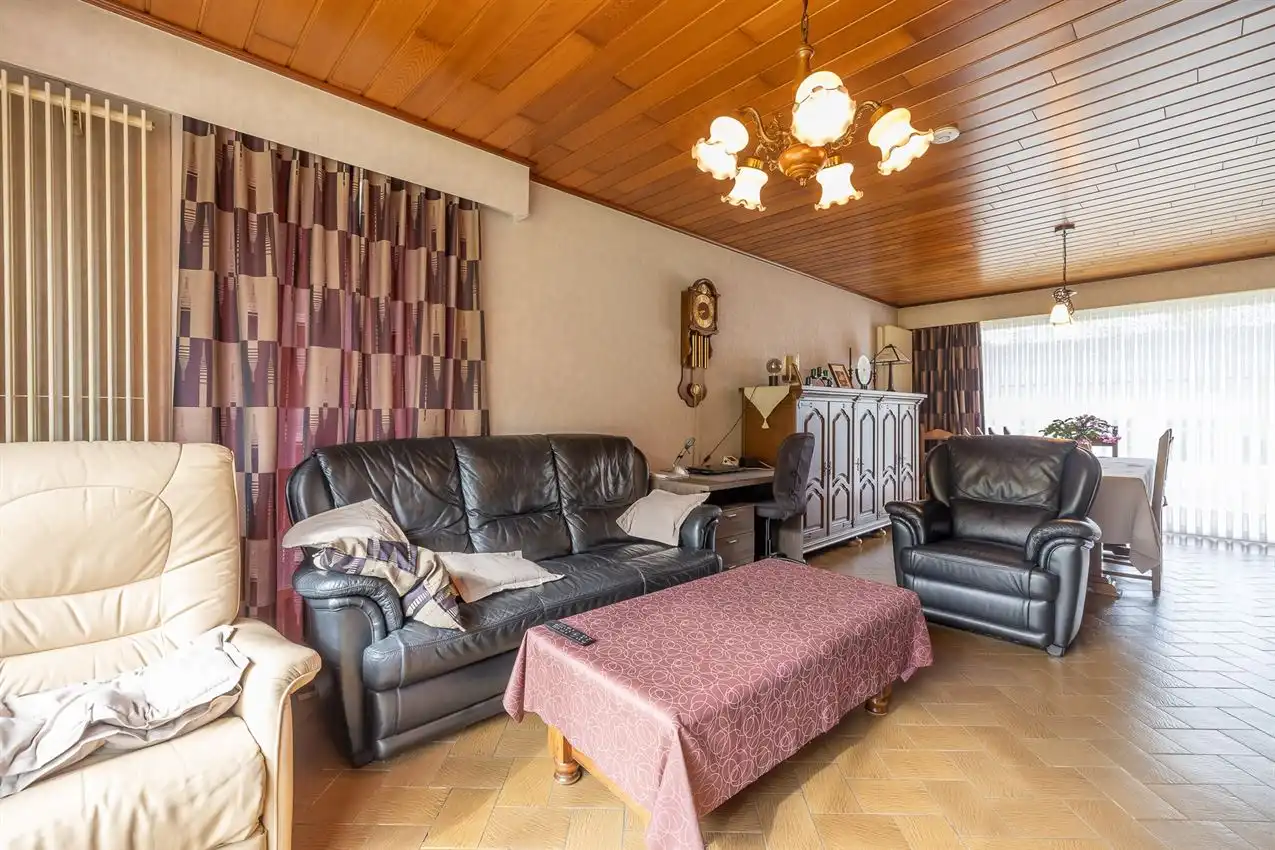 Charmante gelijkvloerse woning met 3slk,  tuin en garage foto 9