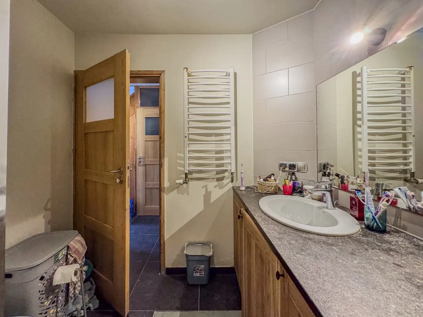 Gezellige rijwoning met 2 slaapkamers, mezzanine en terras. foto 12