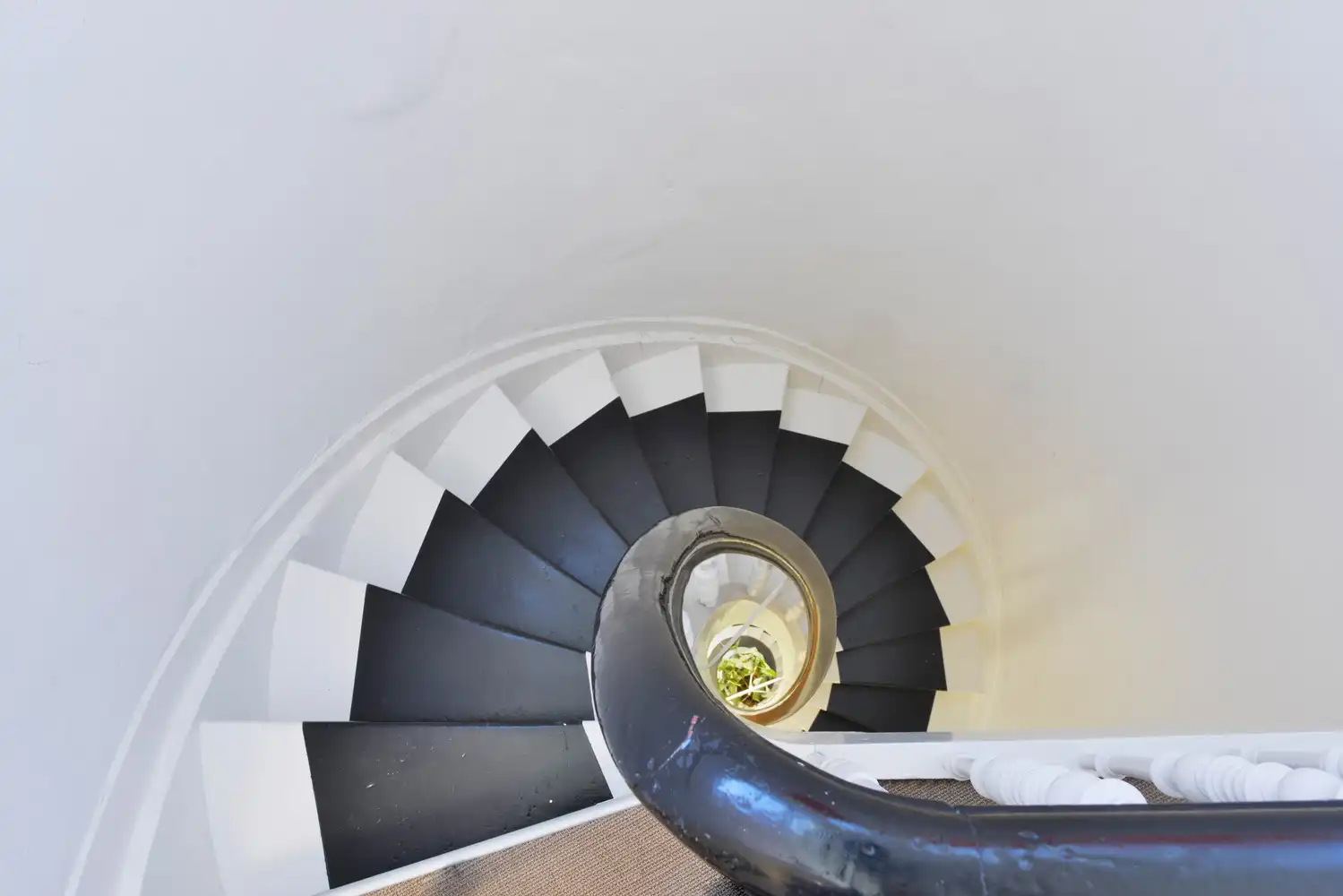 Wonen in een beschermd monument van Jos Bascourt uit 1894 is wonen in een uniek stuk Zurenborg, zonder renovatieplicht foto 27