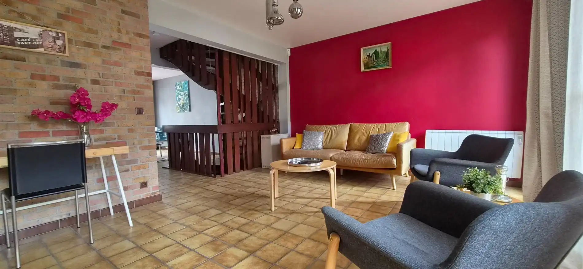 Centraal gelegen woning (bel-etage) met 2 slpk en terras foto 2
