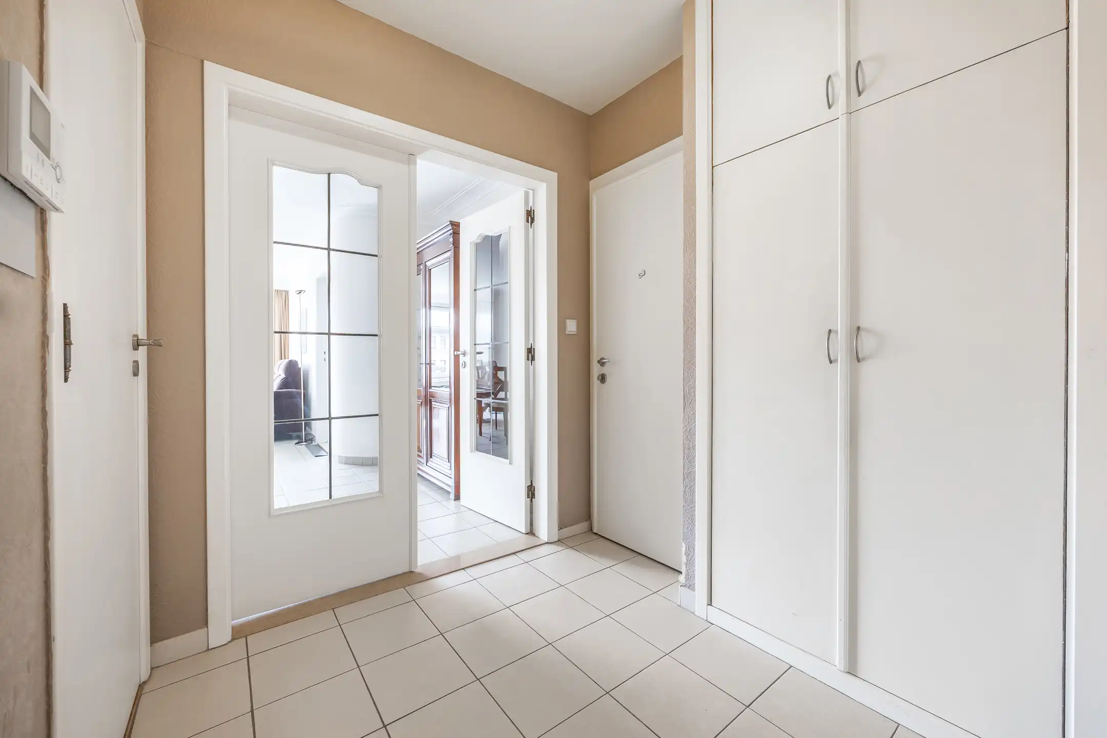 zeer verzorgd appartement met 2 slaapkamers, terras en garage foto 8