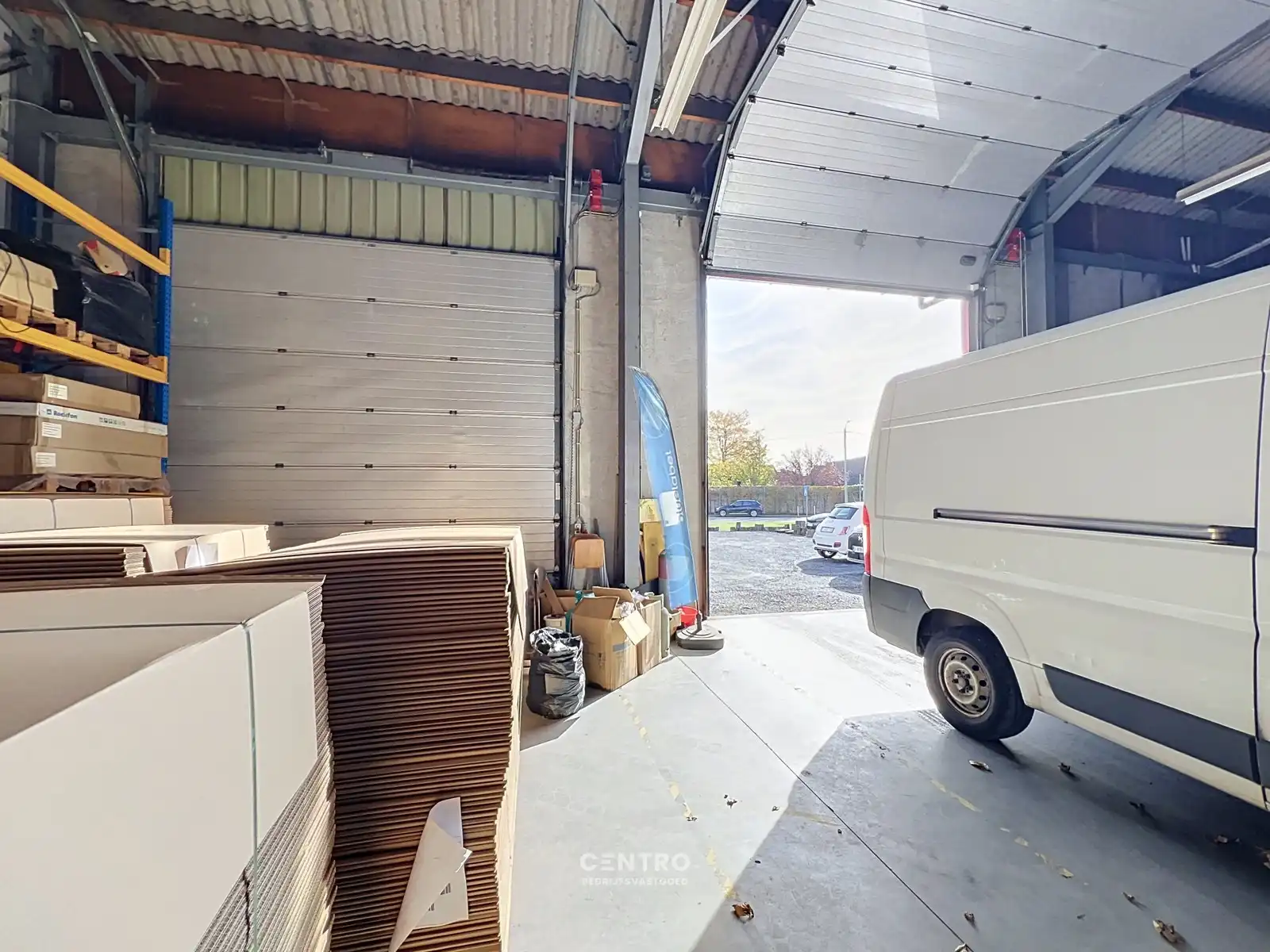 Multifunctioneel bedrijfsgebouw op een perceel van 10.321 m² te Kuurne! foto 27