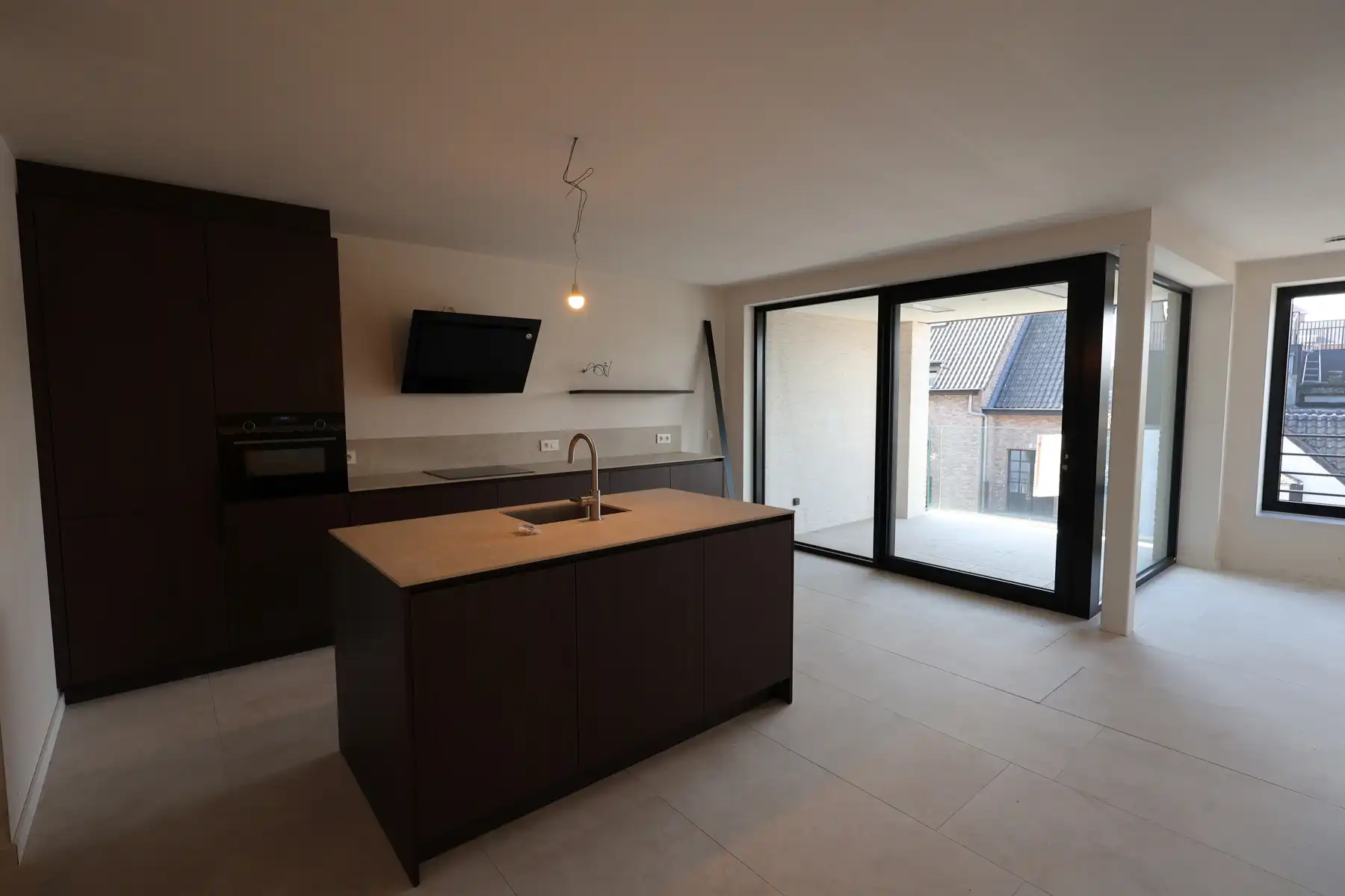 Nieuwbouw appartement op de 2de verdieping van 84m² met 2 slaapkamers en terras. foto 3