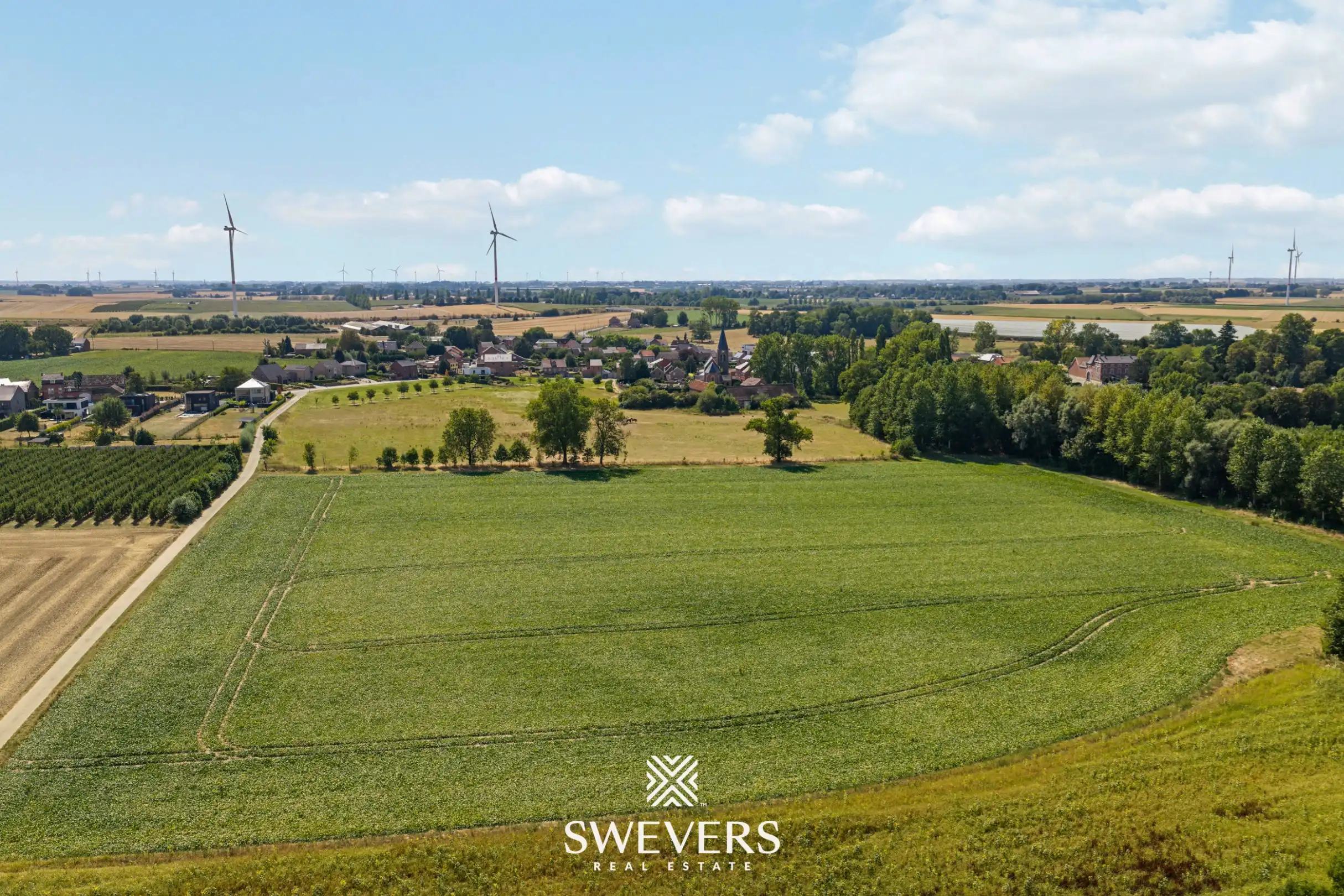 Karaktervolle vierkantshoeve op ruim 4 hectare met uitzonderlijk veel potentieel foto 46