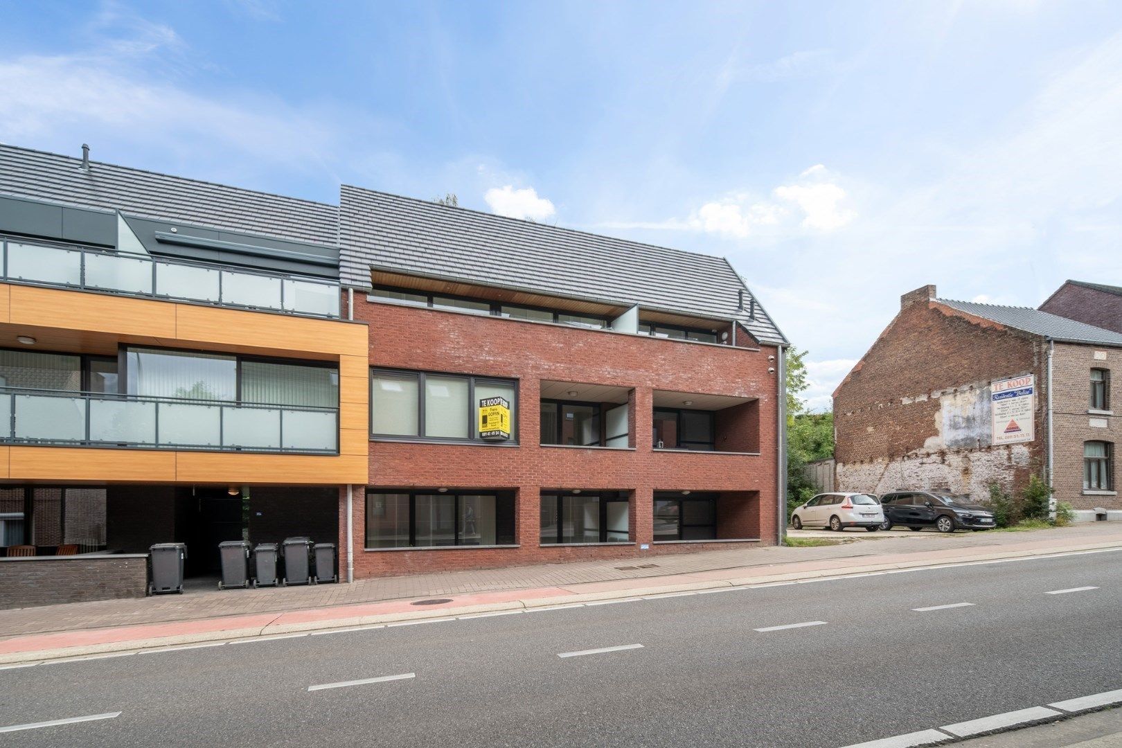 Comfortabel, recent appartement met 2 slaapkamers, garage en kelderberging op wandelafstand van markt Bilzen + park Haffmans foto 4
