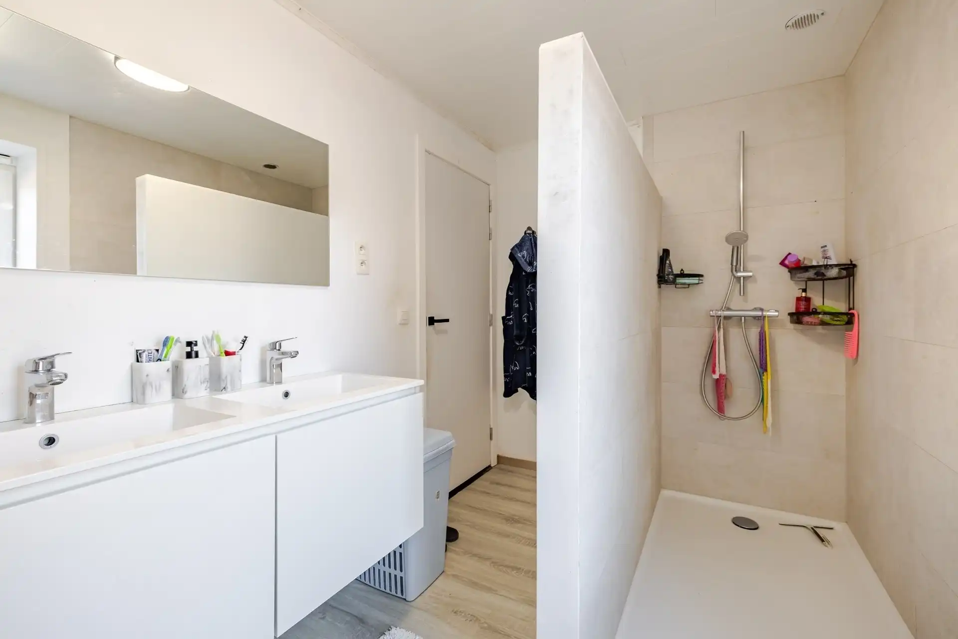 Energiezuinige hoekwoning met 5 slaapkamers en tuin in Berlare foto 18