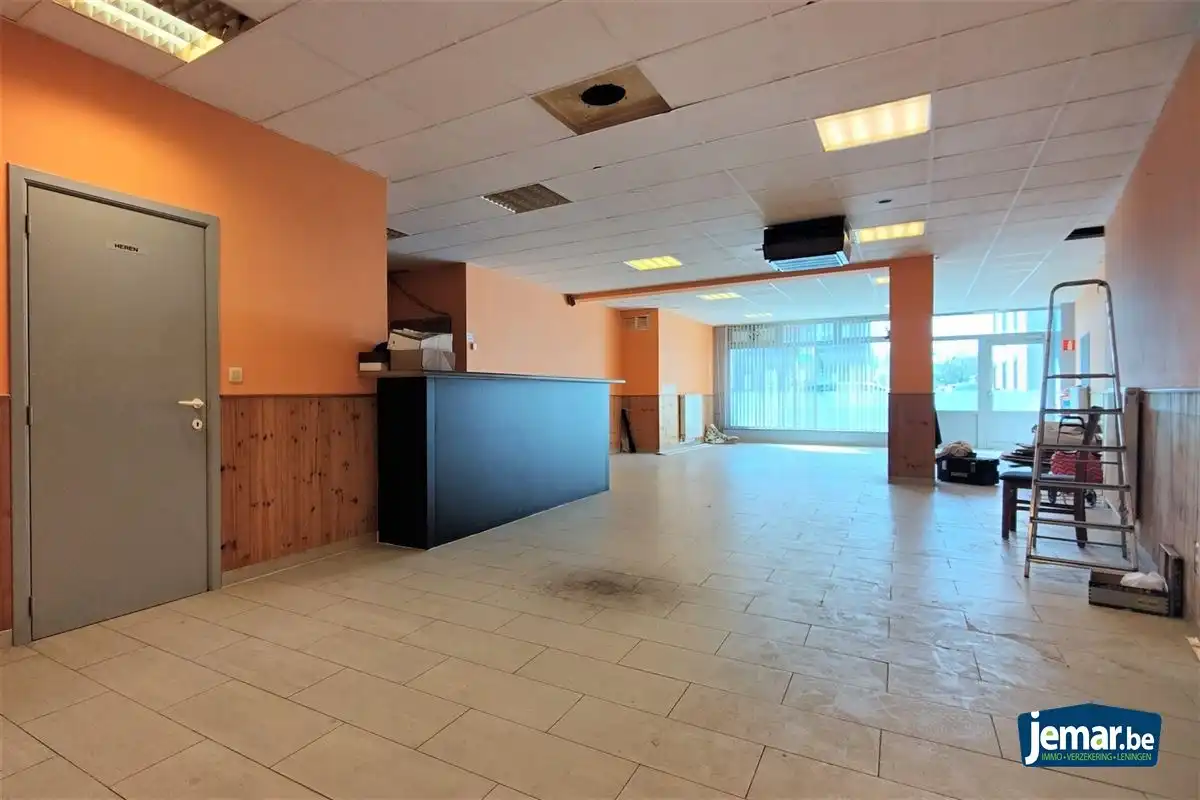 Handelspand met woonst op top locatie te Smeermaas foto 9