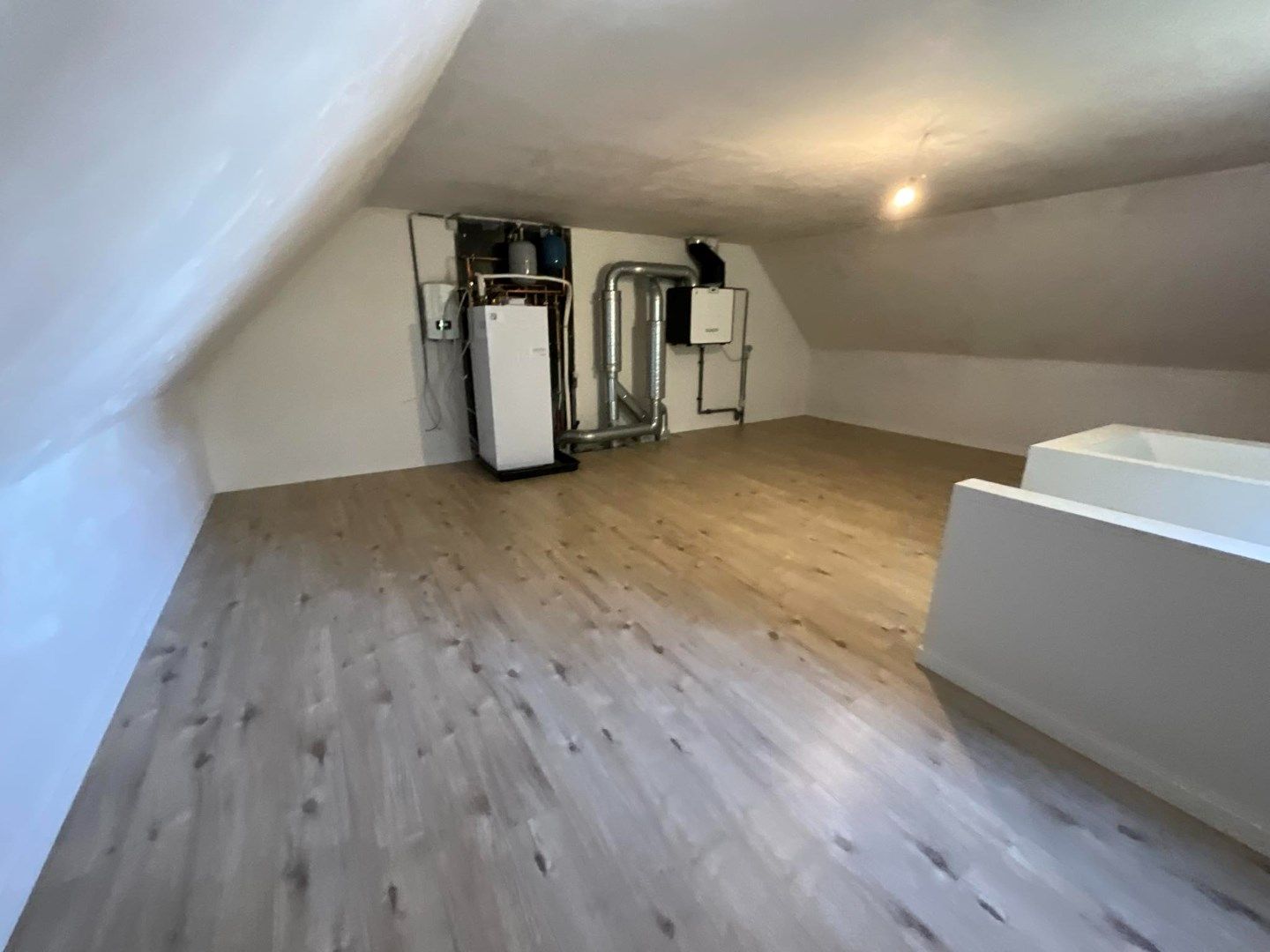 INSTAPKLARE NIEUWBOUWWONING (HOB) MET 3 SLPKS | TUIN EN GARAGEBOX foto 8