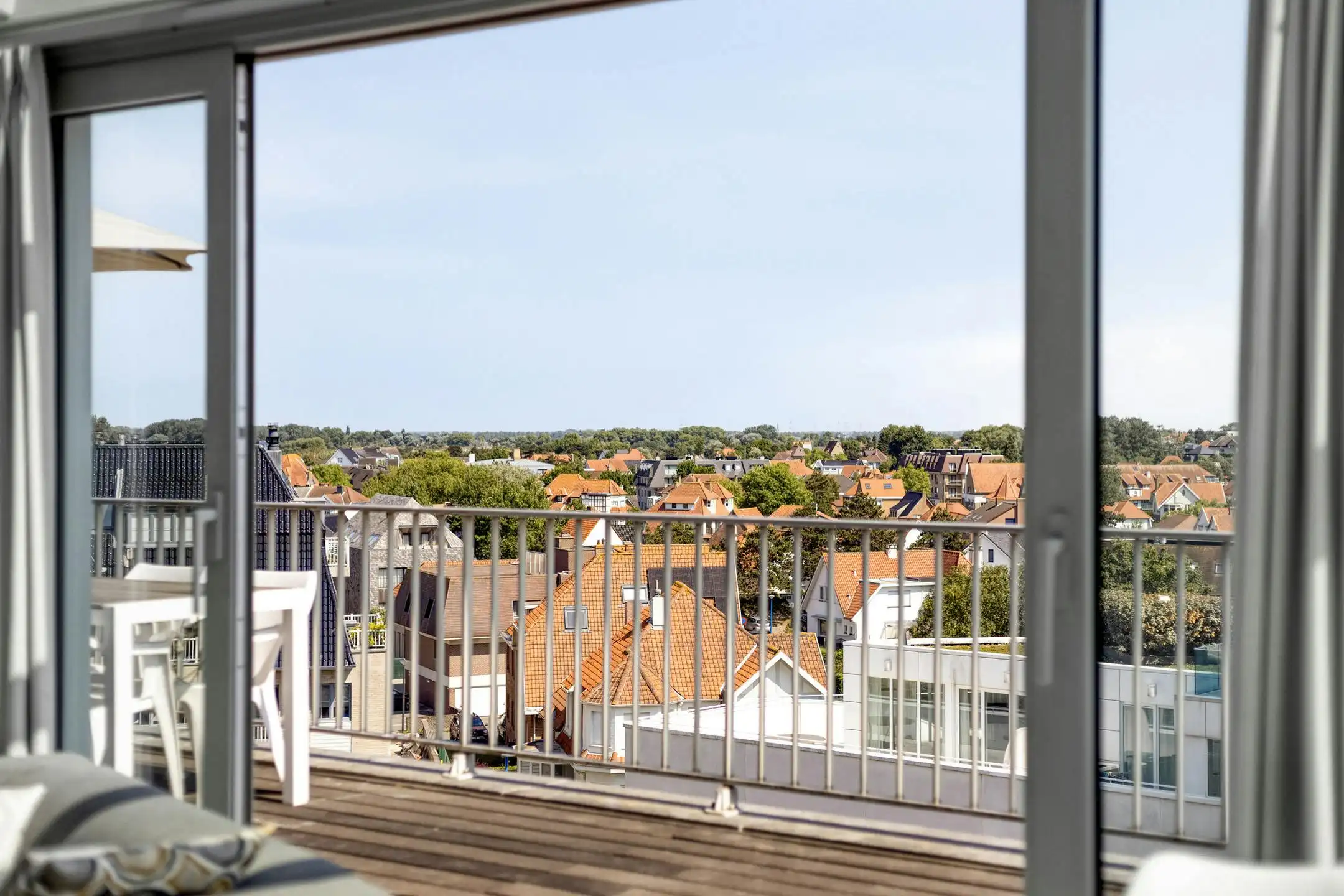 Appartement met 3 slaapkamers en ruim terras in Koksijde-Bad foto 2