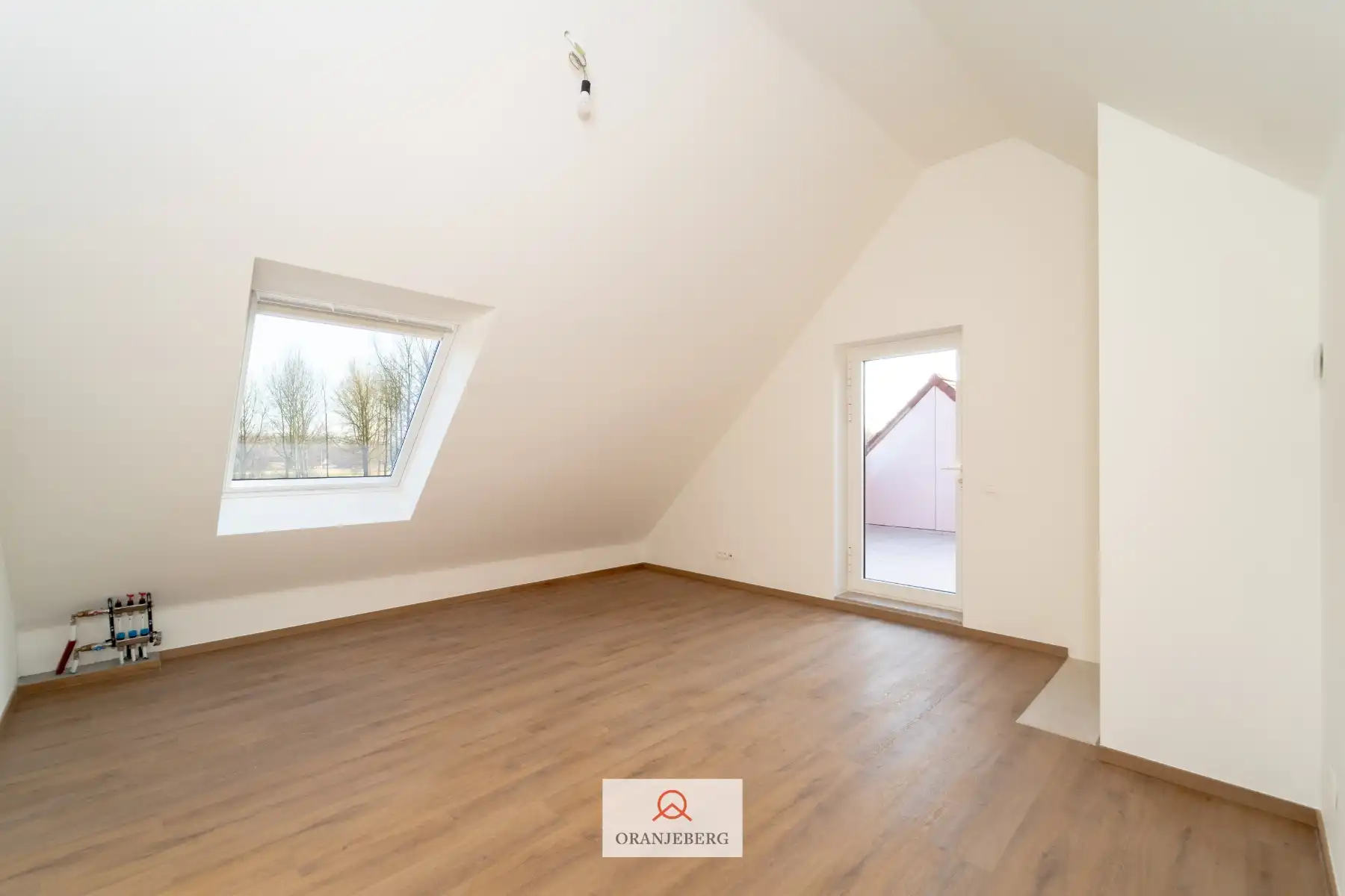 Nieuwbouw penthouse met terras foto 18