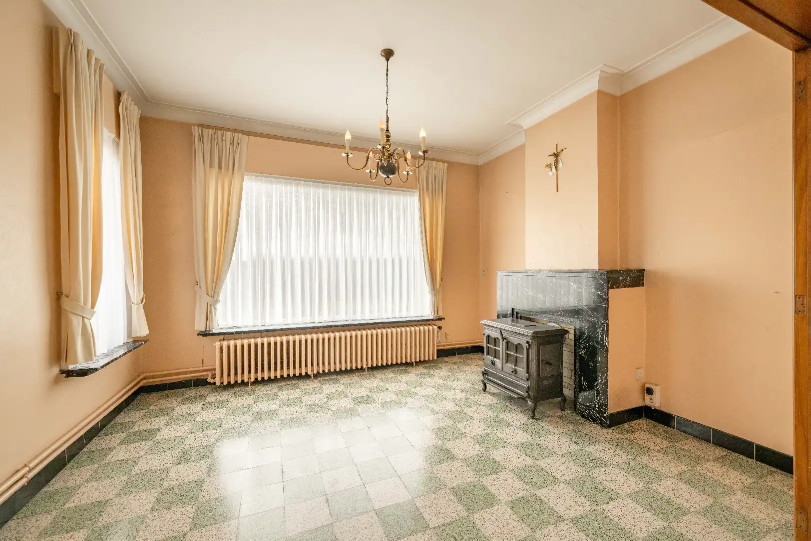 RUIME WONING MET LANDELIJK ZICHT VLAKBIJ CENTRUM EGEM foto 3