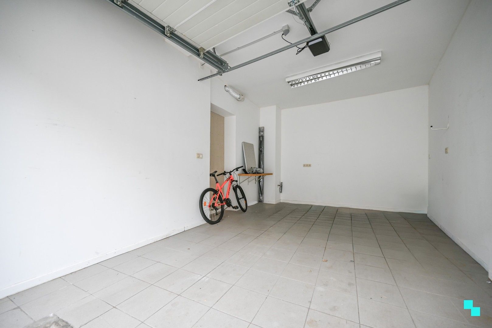 Karaktervolle gezinswoning nabij centrum Kortrijk foto 23