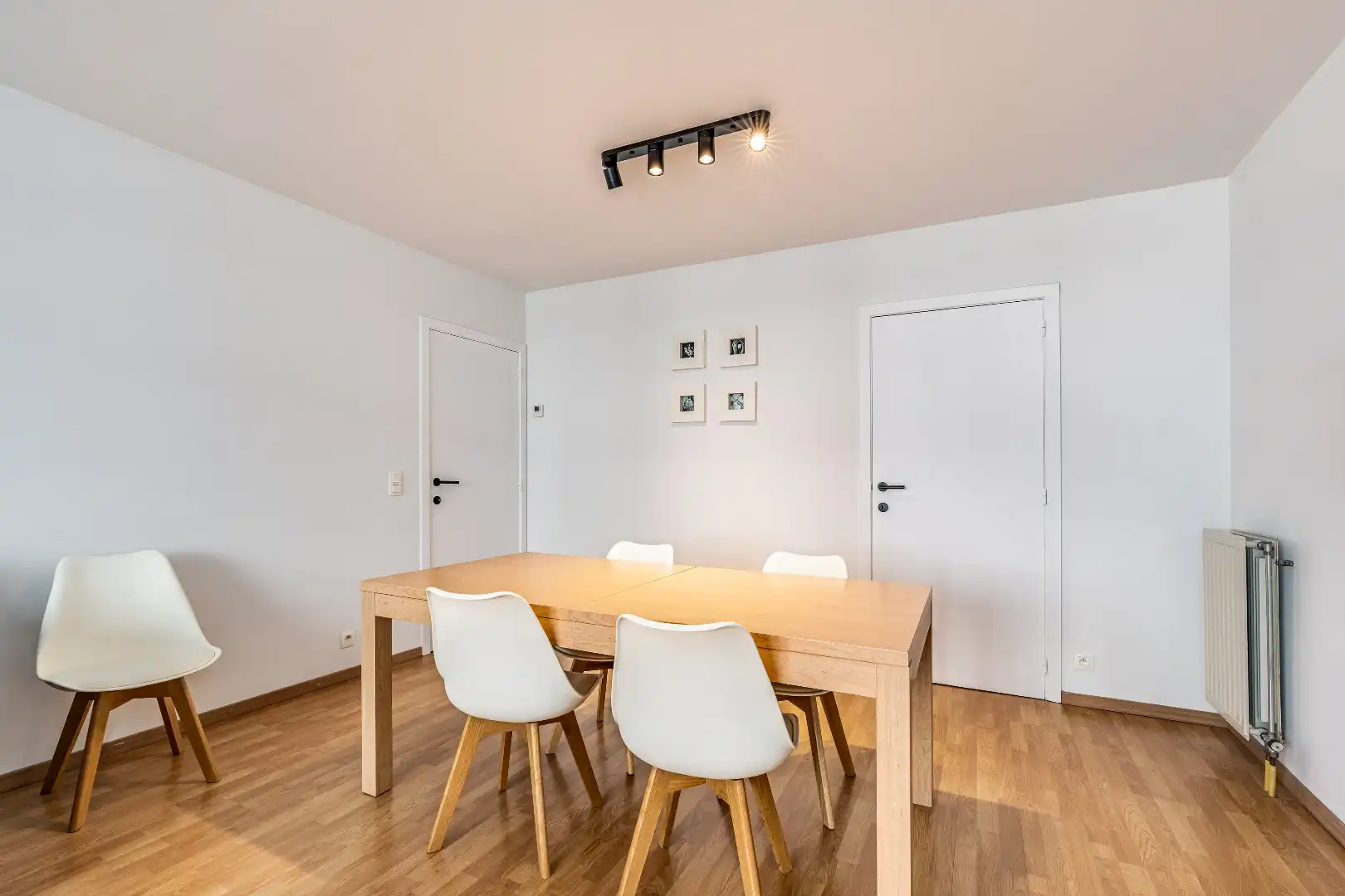 Centraal gelegen appartement met twee slaapkamers in Knokke foto 4