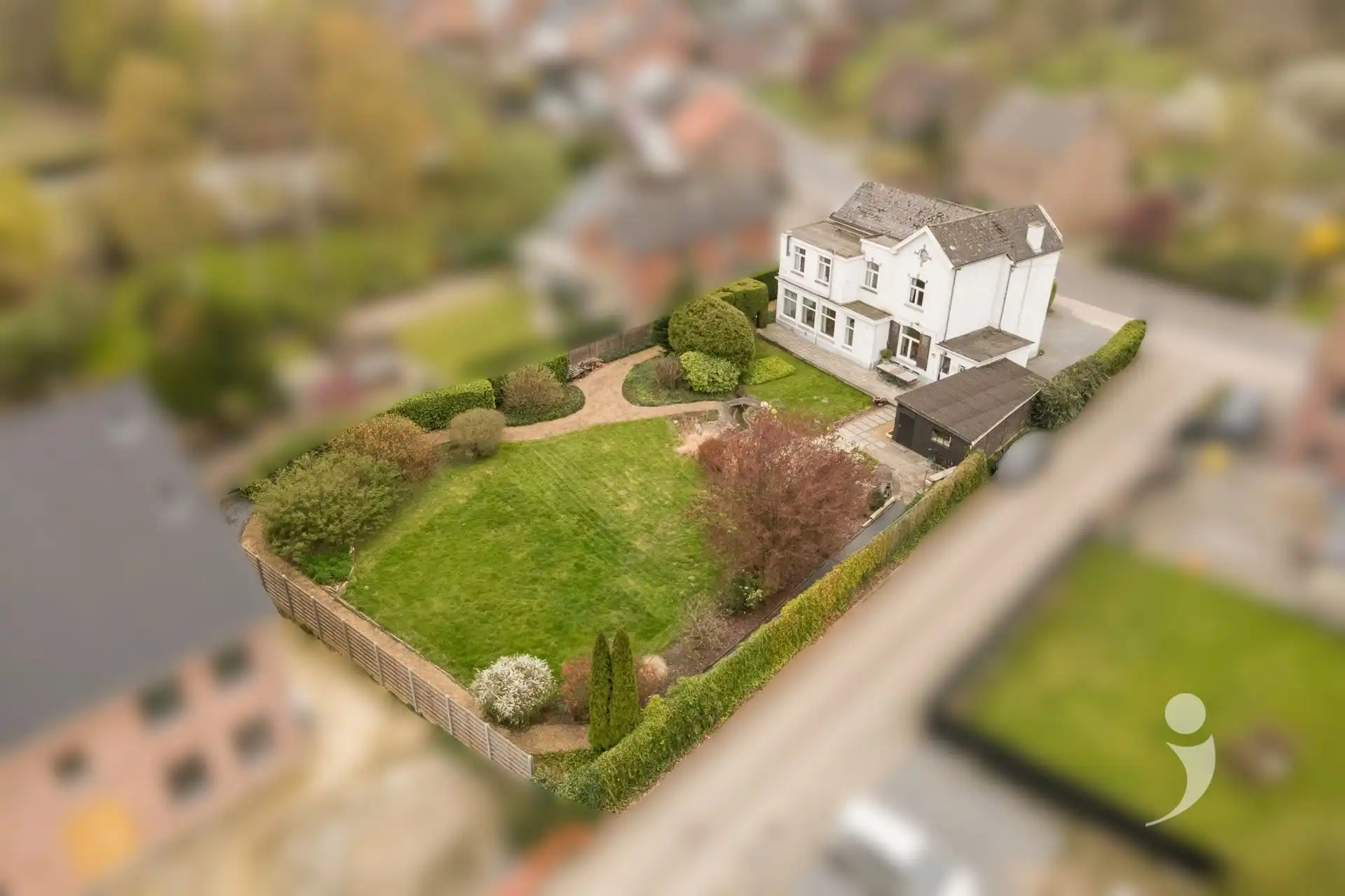 Statige woning op een mooi perceel! foto 21