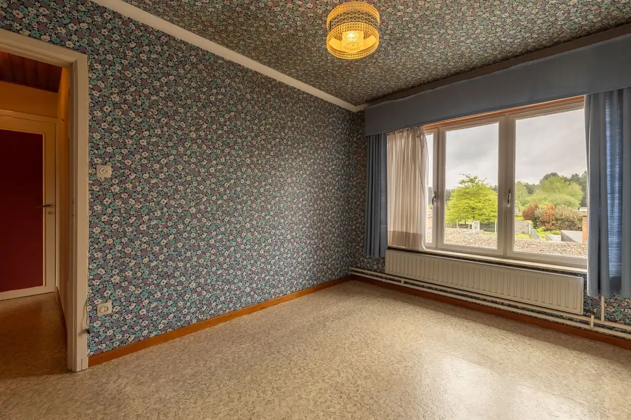 Woning met 3 slaapkamers, veranda en ruime tuin foto 34