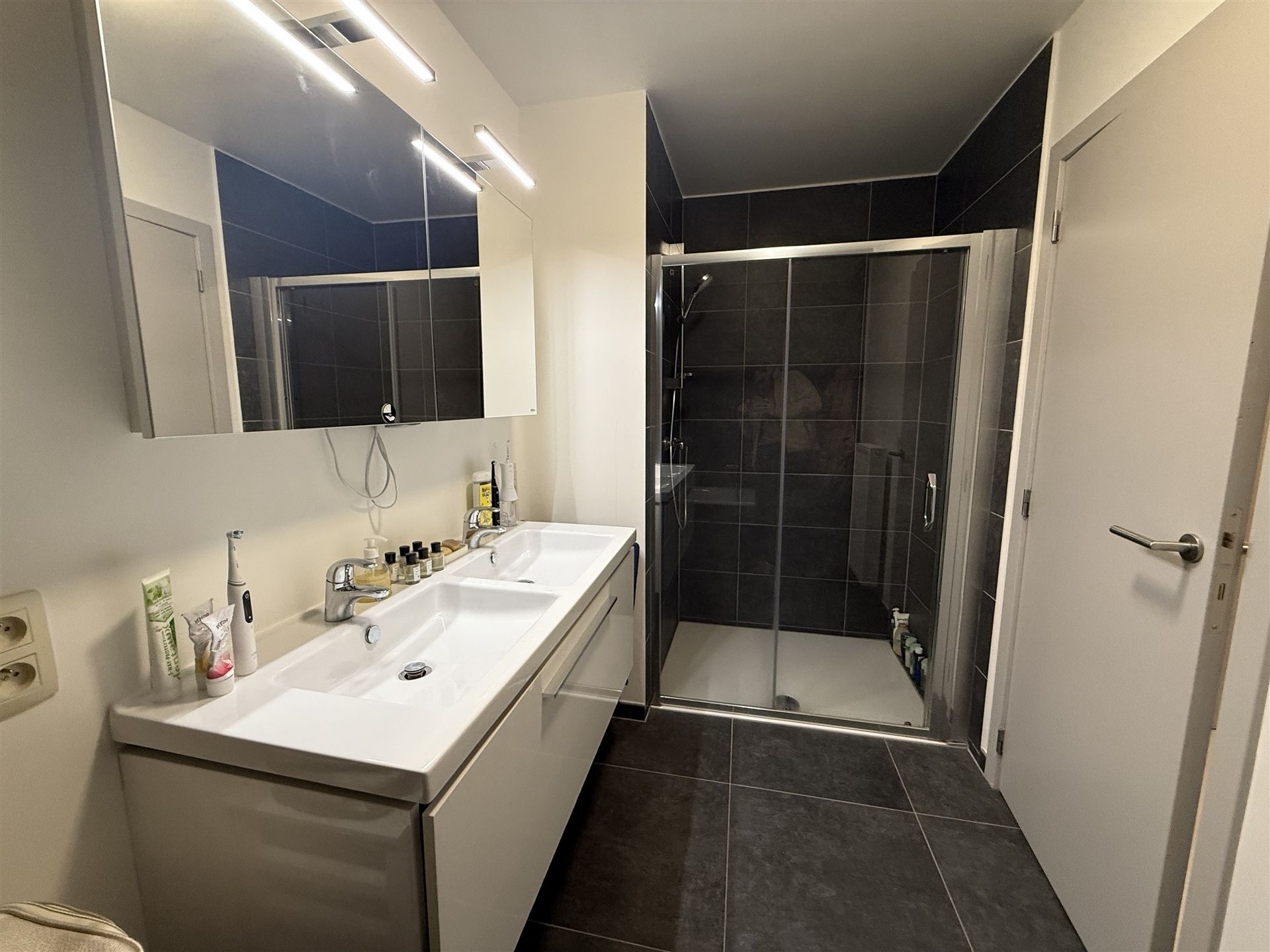  Appartement met 3 slaapkamers en garage nabij centrum Wemmel foto 22