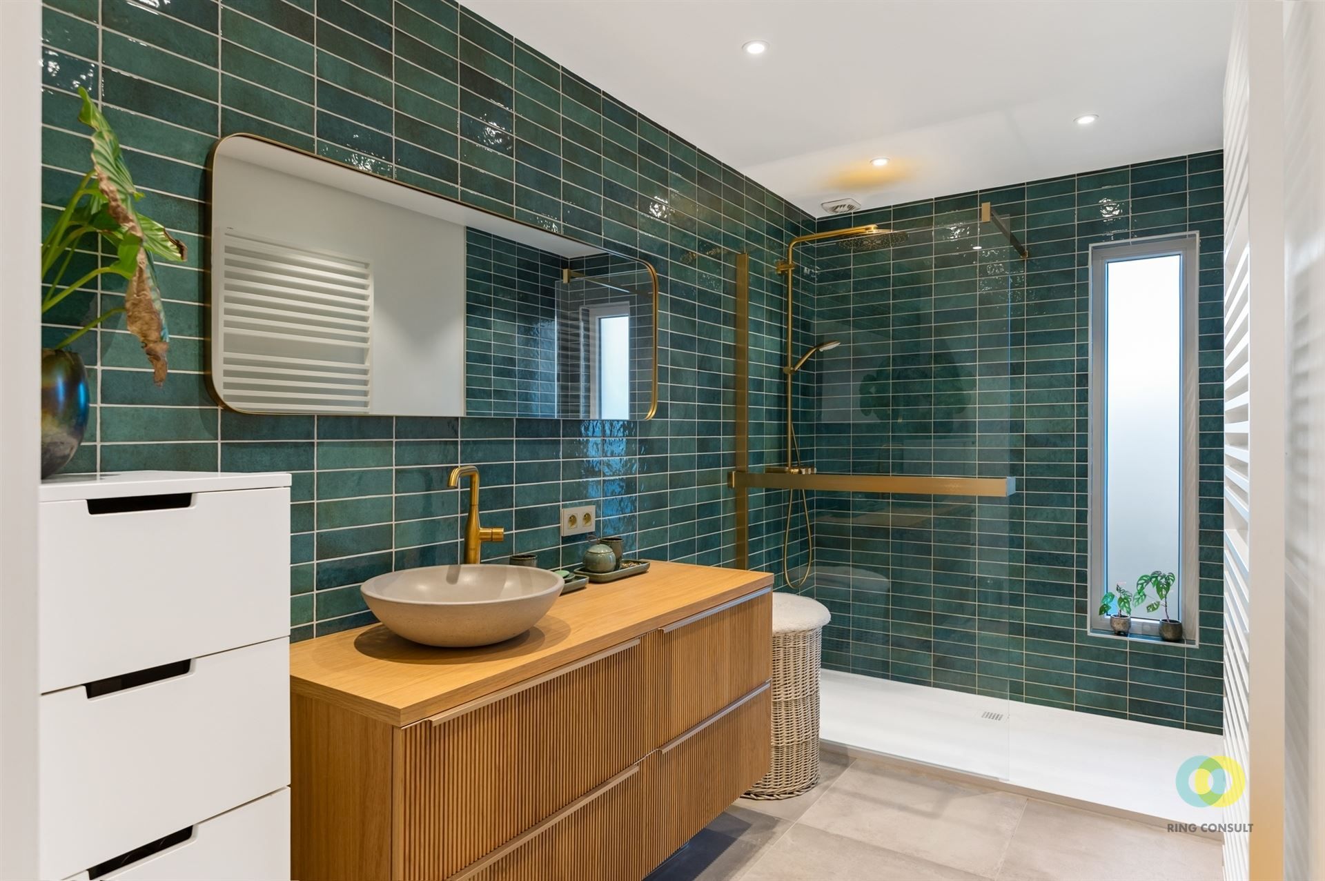 Residentieel gelegen bungalow met garage foto 15