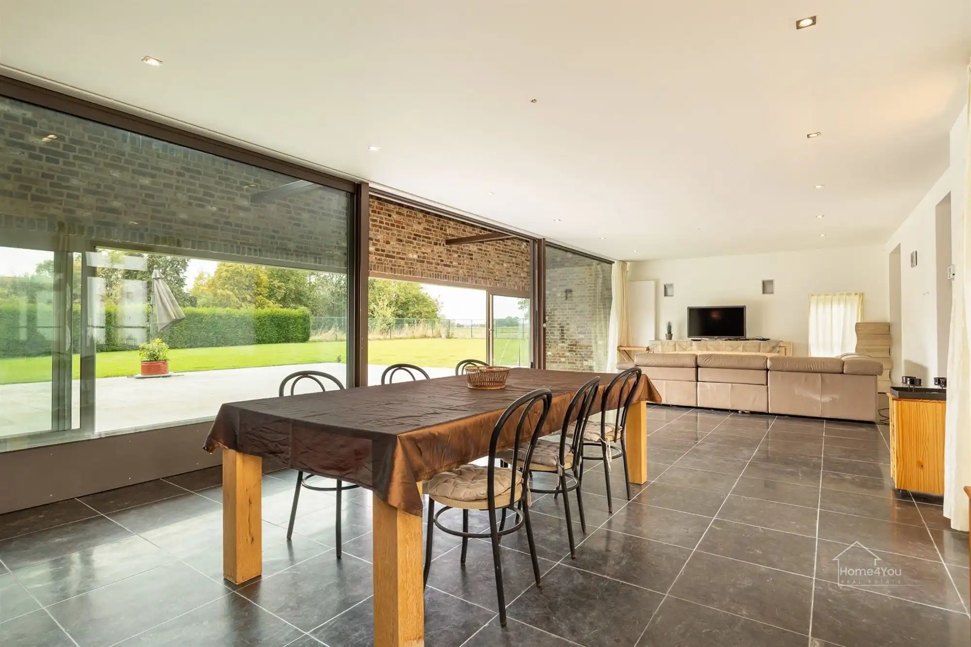 Karaktervolle hoevewoning nabij de Maas foto 4
