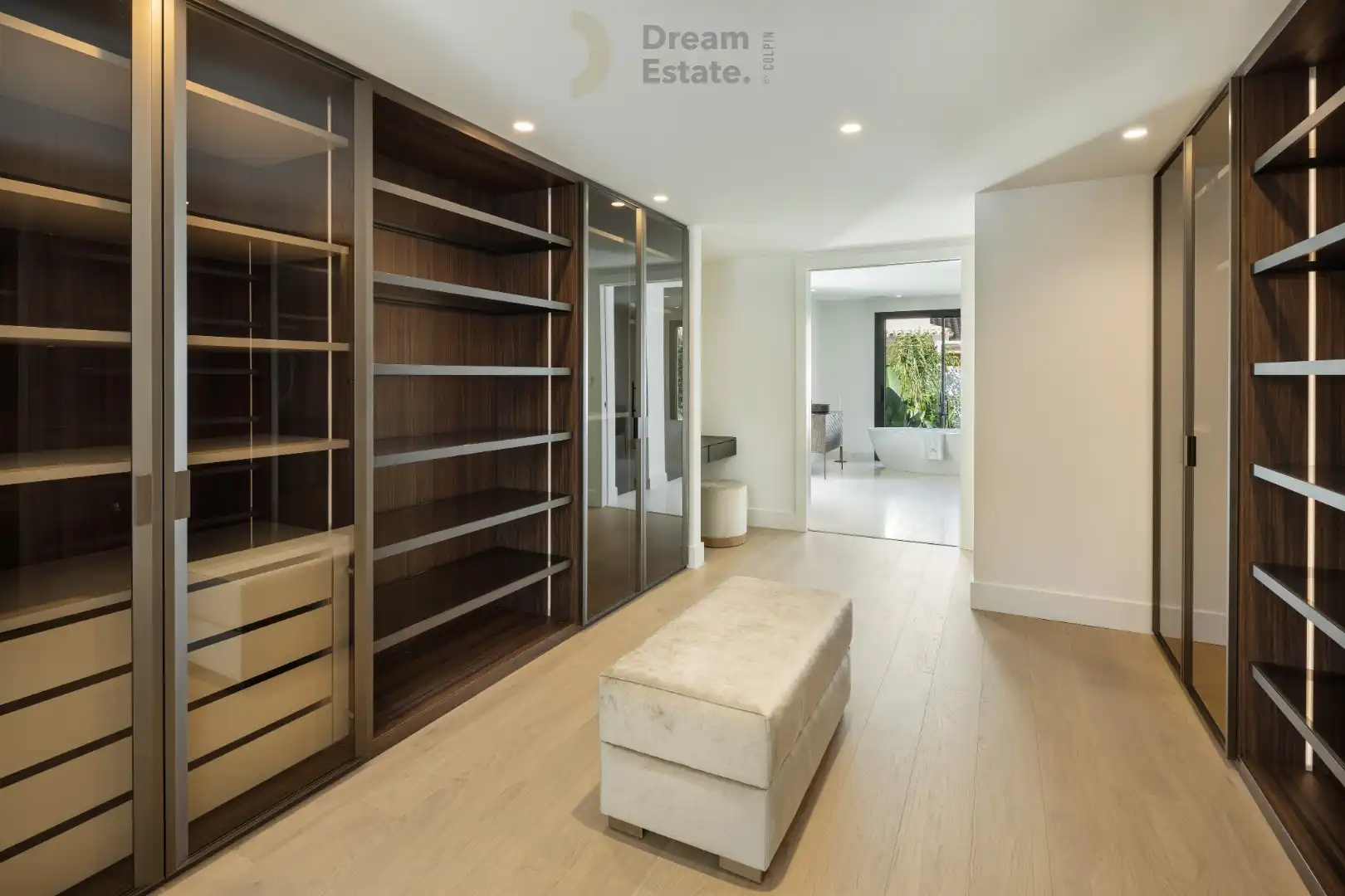 Villa Los Limoneros - modern villa in Nueva Andalucia, Marbella. foto 35