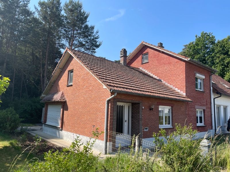 Bouwgrond met woning voor afbraak foto 3