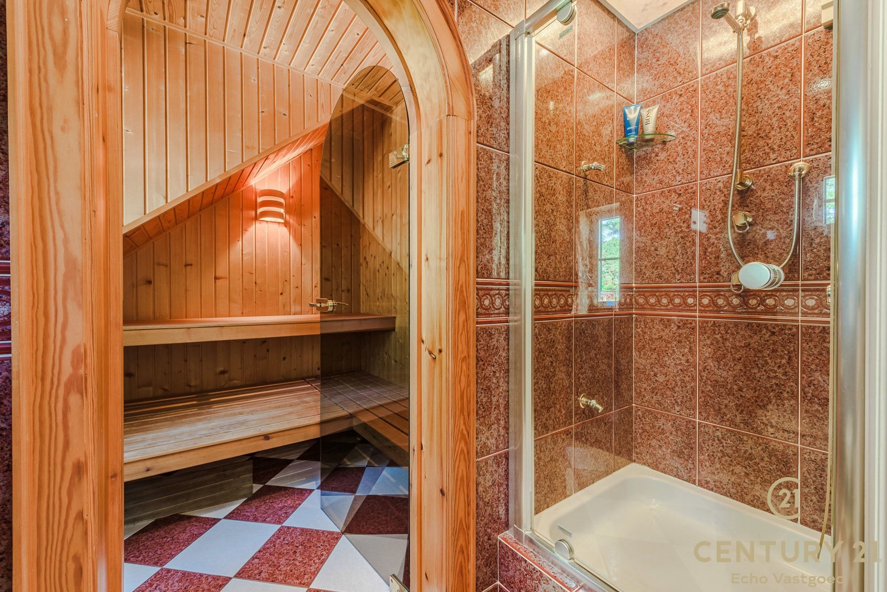 Karaktervol landhuis met prachtige tuin op ca 2128m² foto 24