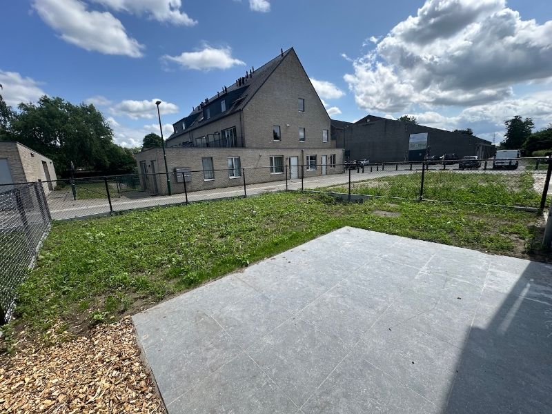 Stijlvolle nieuwbouwwoning in het centrum van Kaprijke! foto 16