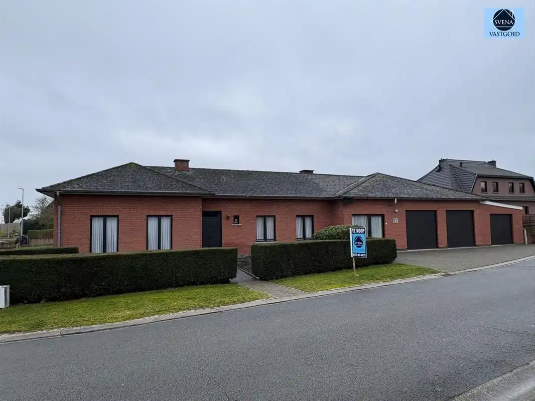 BUNGALOW OP EEN ZEER LEUKE LOCATIE  foto 11