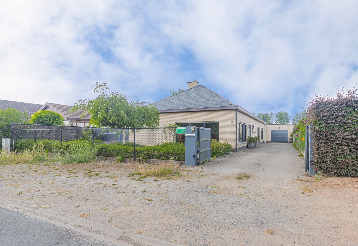 ()=>{if(producerUpdateValueVersion(node),producerAccessed(node),node.value===ERRORED)throw node.error;return node.value} Scheutlagestraat 10 - 9200 Dendermonde Mespelare