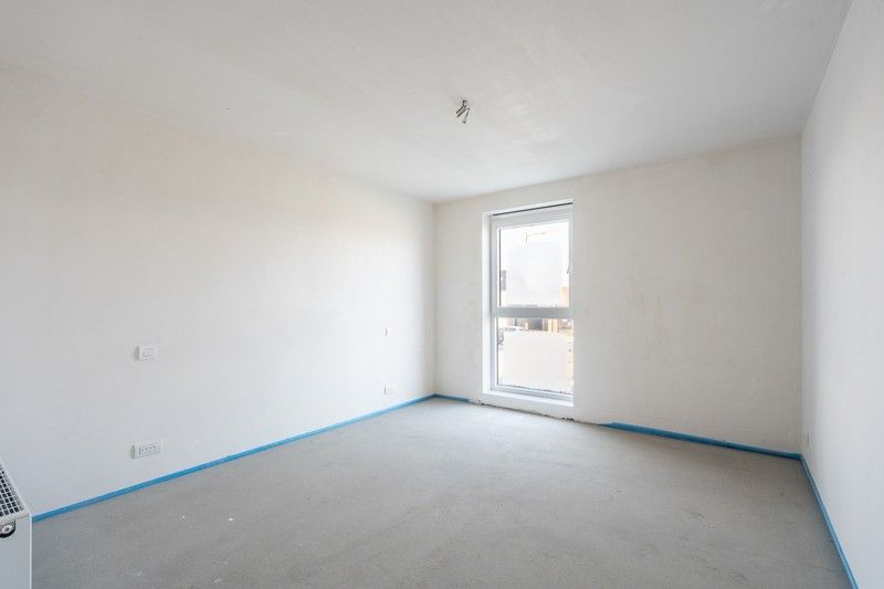 Instapklare nieuwbouwwoning met zonnige tuin te Roeselare foto 11