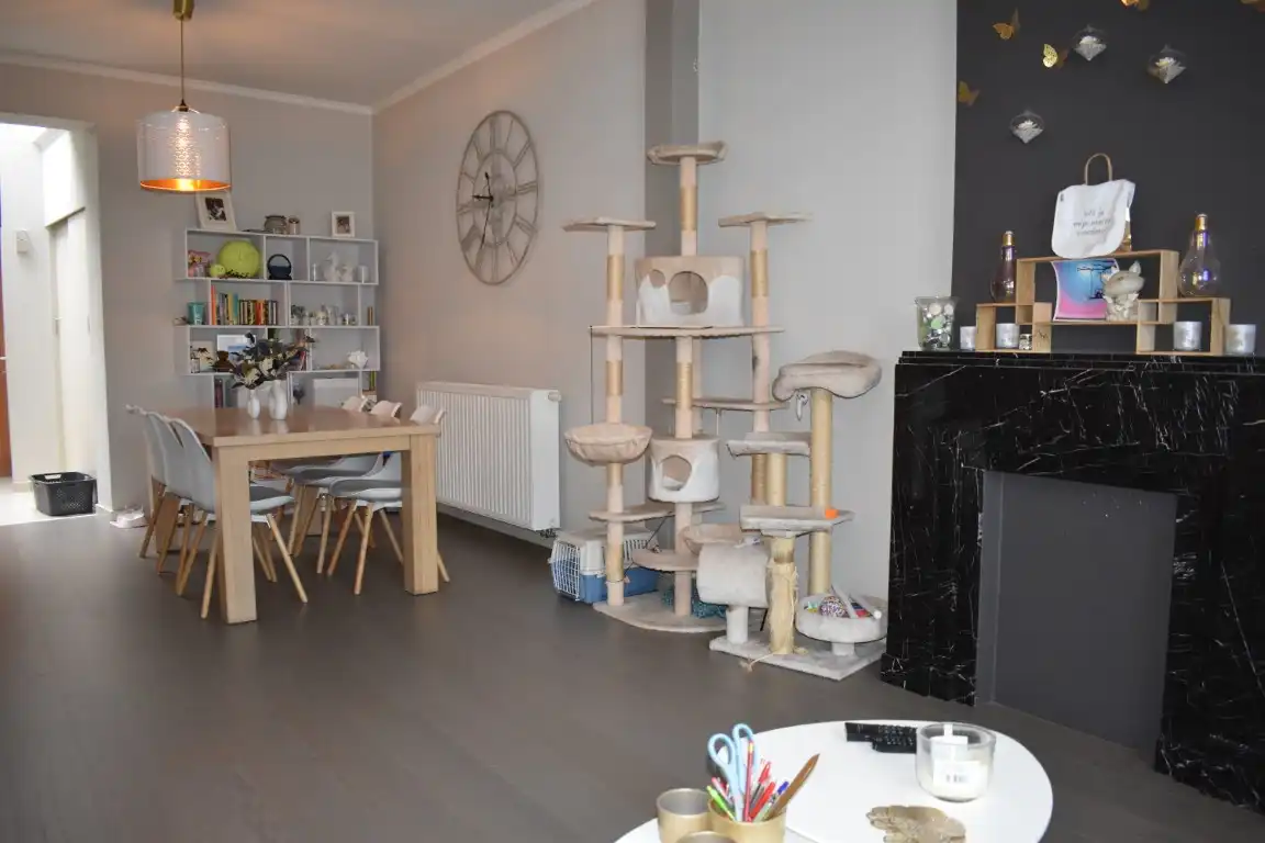 Centraal gelegen, instapklare woning in het centrum van Borgloon  foto 3