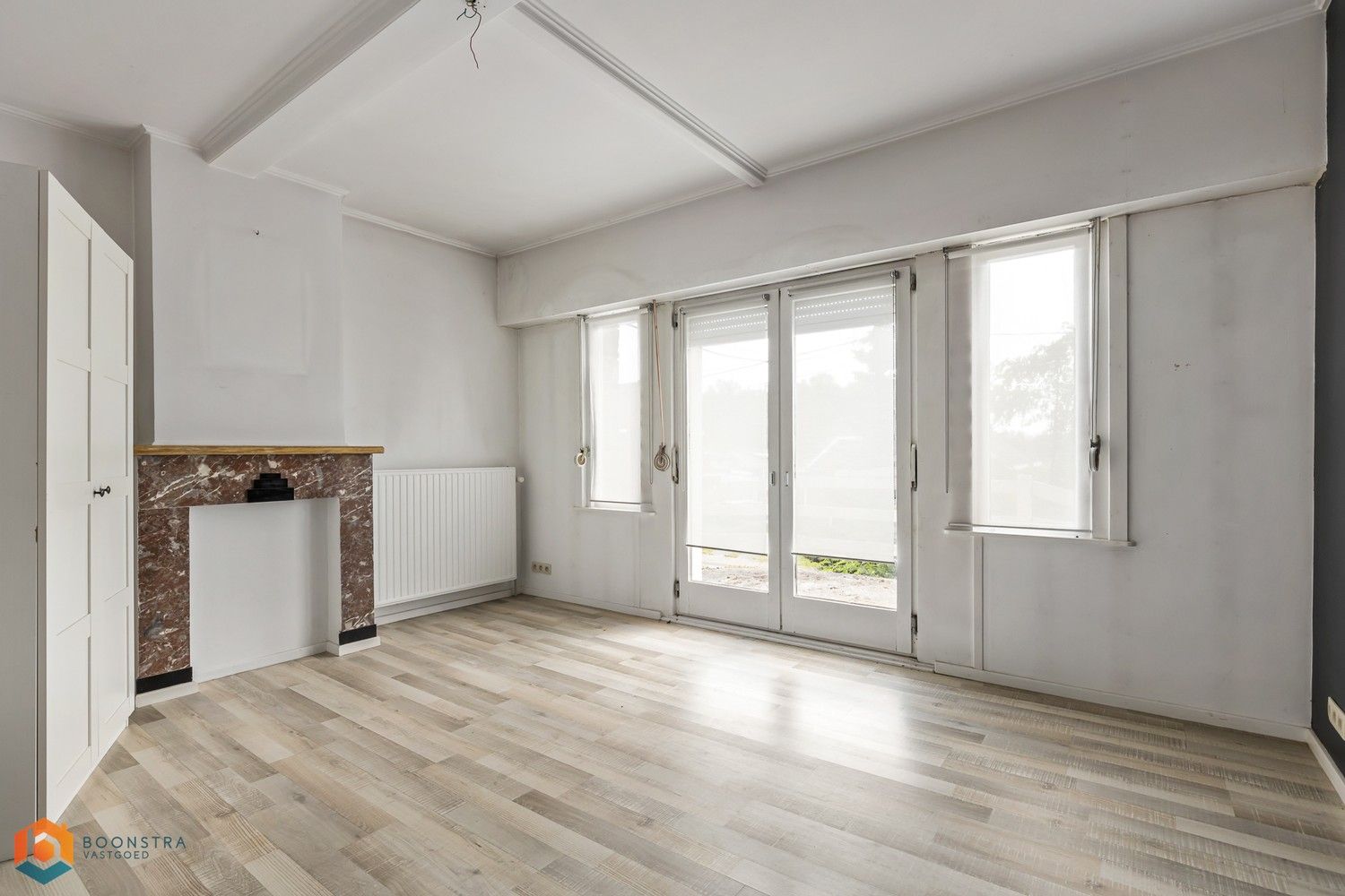 Woning met 3 slpkrs, praktijk en magazijn te Onze-Lieve-Vrouw-Waver foto 2