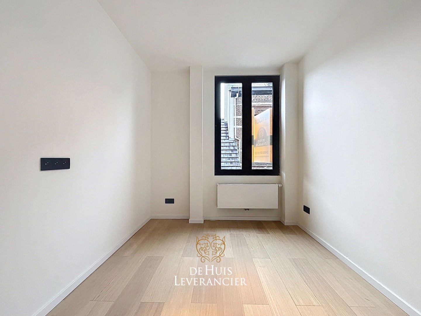 Gerenoveerde rijwoning met charme elementen  foto 13