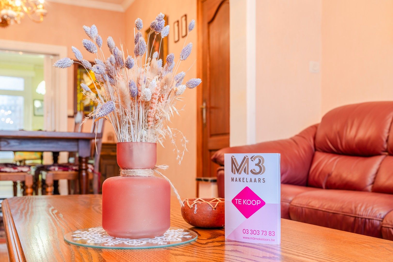 Te renoveren woning met grote tuin foto 4