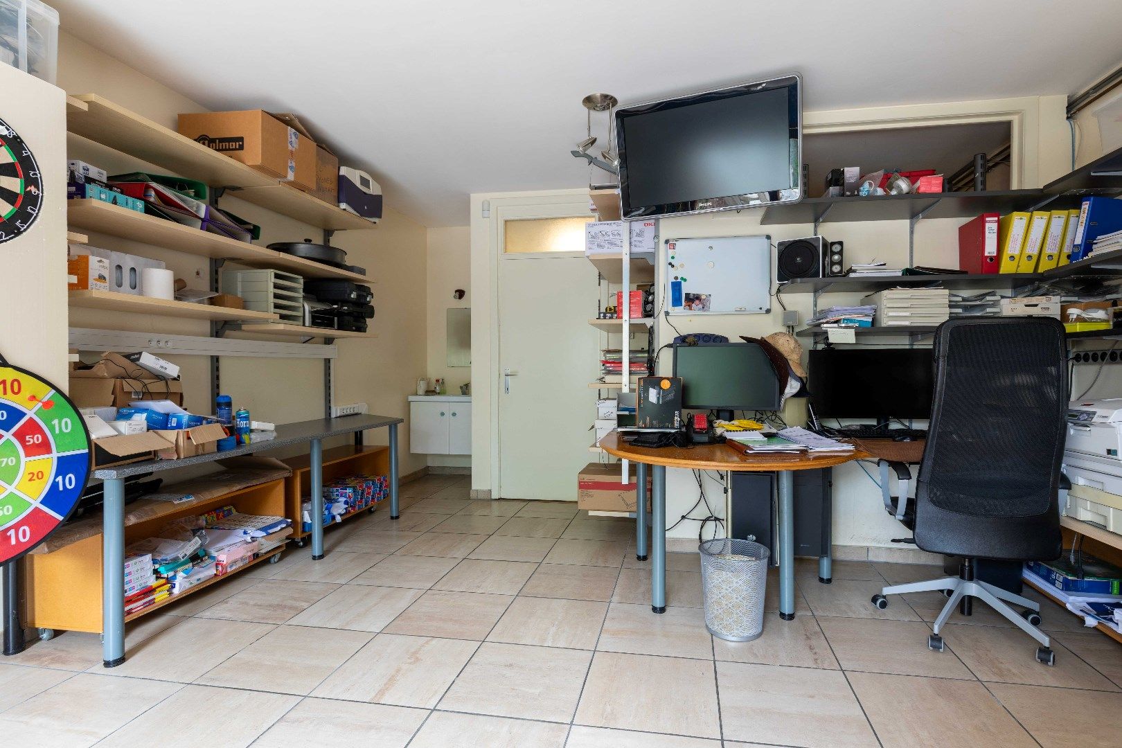 Ruime, praktische woning met grote garage, praktijk en 5 slaapkamers! foto 3