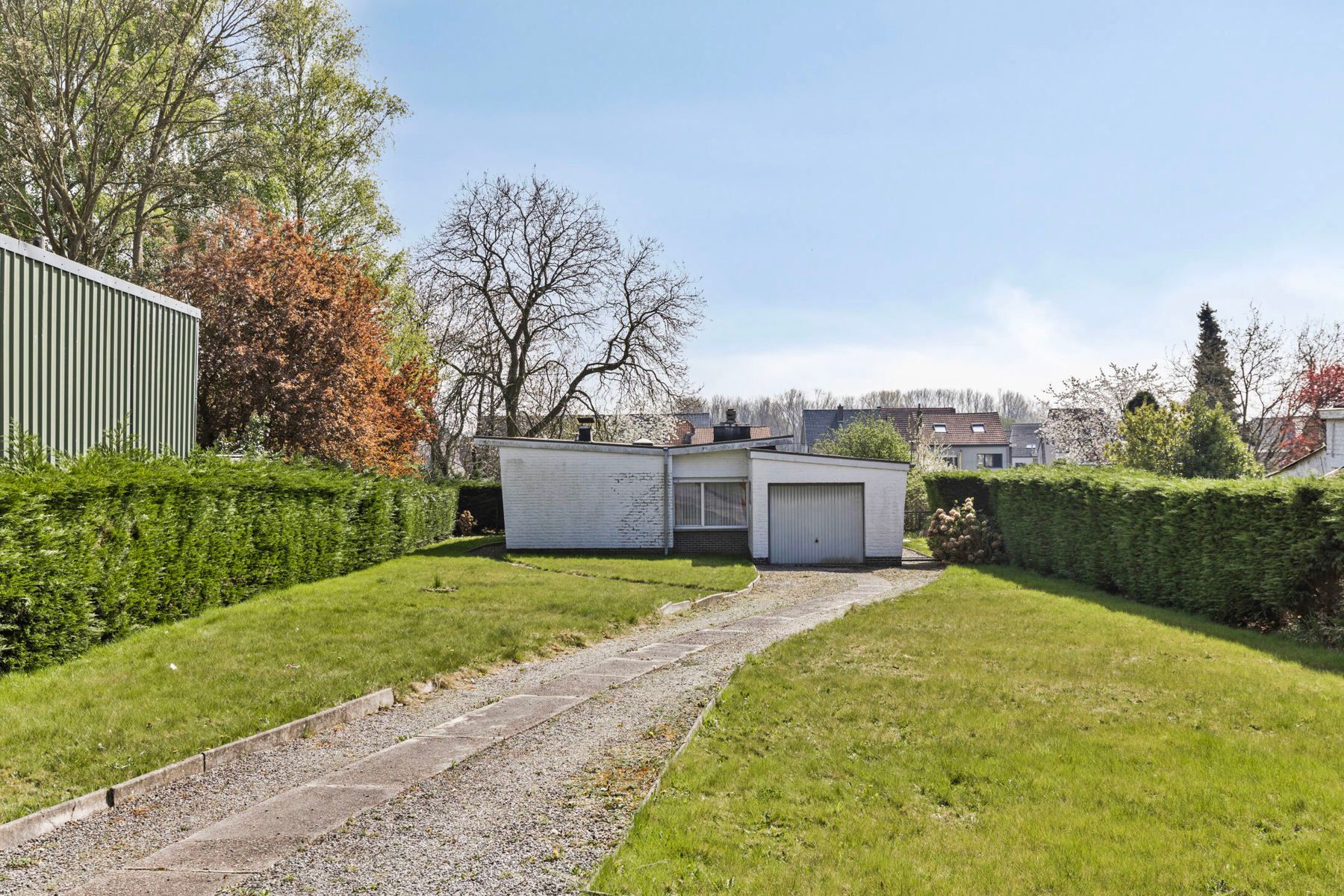 Hoofdfoto van de publicatie: Ruime bungalow met grote tuin te Affligem