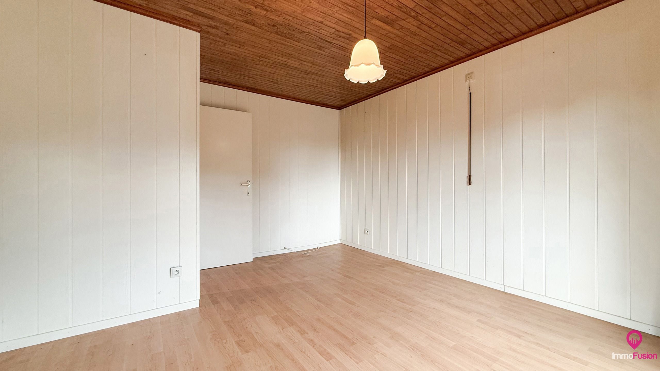 Ruime instapklare bungalow met 3 slpks op 8are82 in Bocholt! foto 18